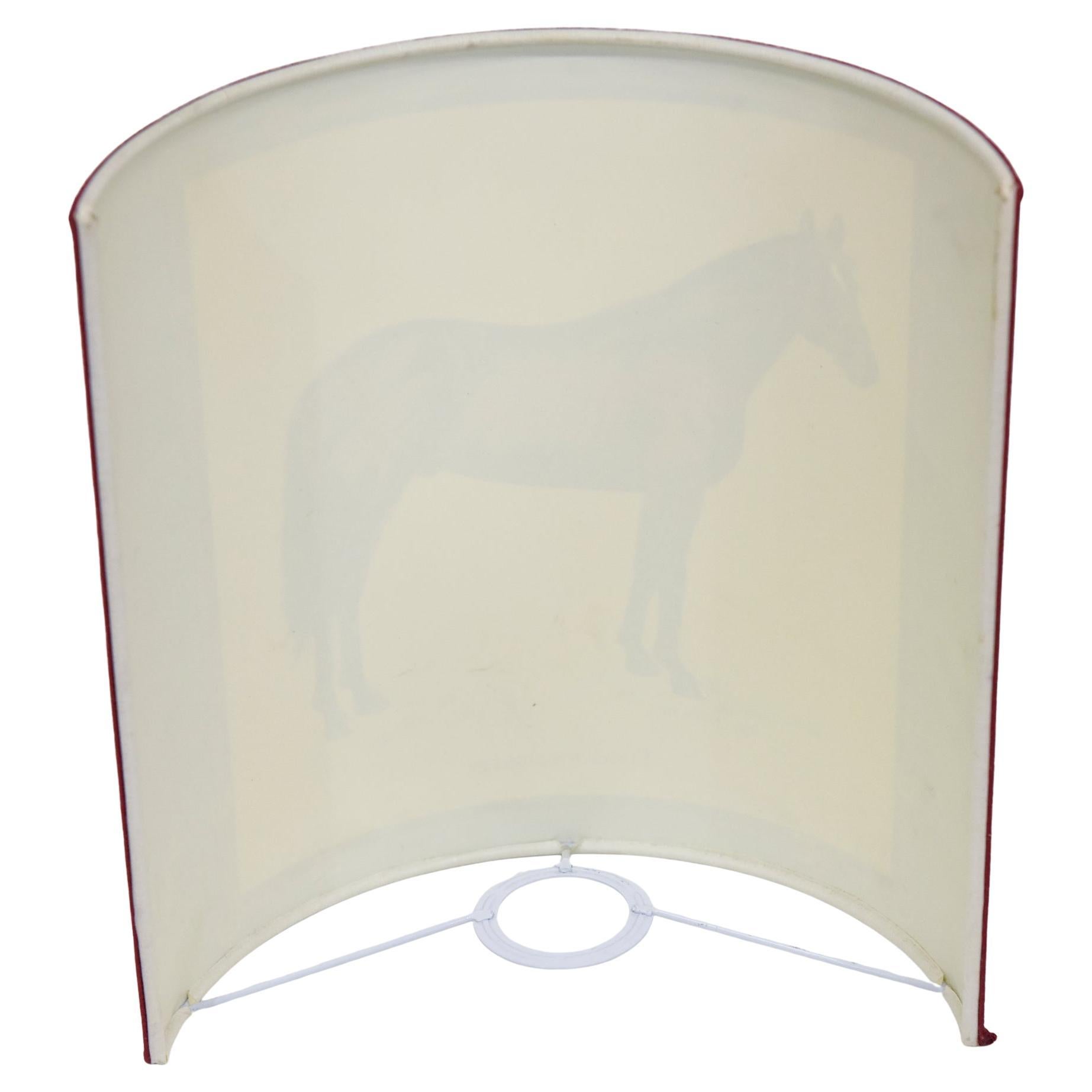 Paire d'éventails en tissu avec cheval pour lampes Excellent état - En vente à Alessandria, Piemonte