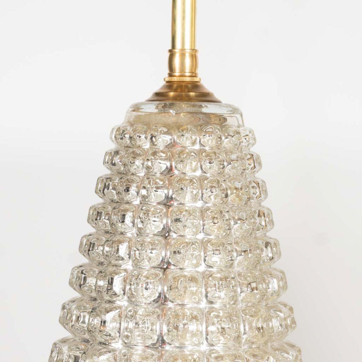 Pair of faceted mercury glass table lamps In Excellent Condition For Sale In Tarrytown, NY