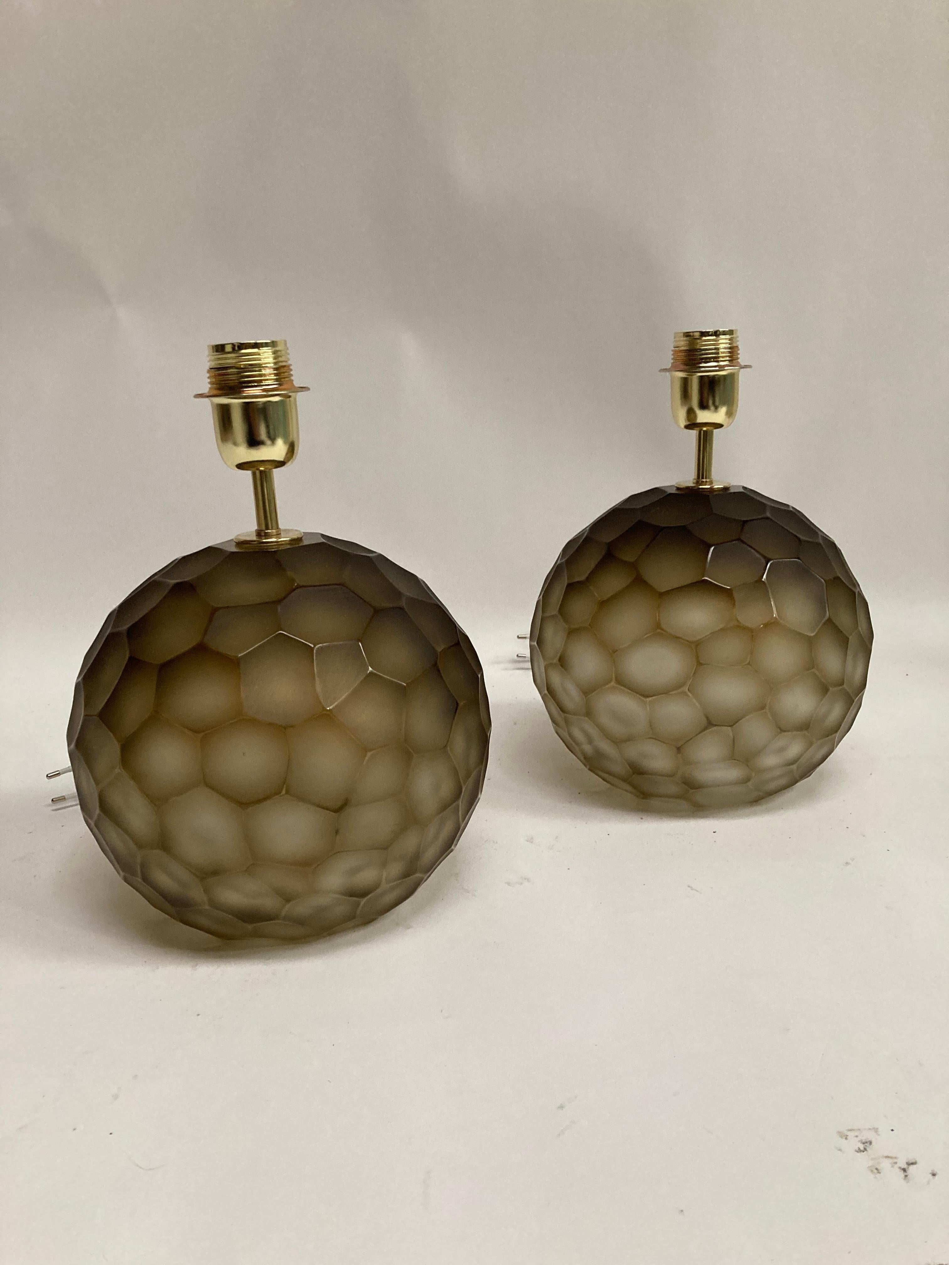 Very nice faceted bowl Murano glass lamps.