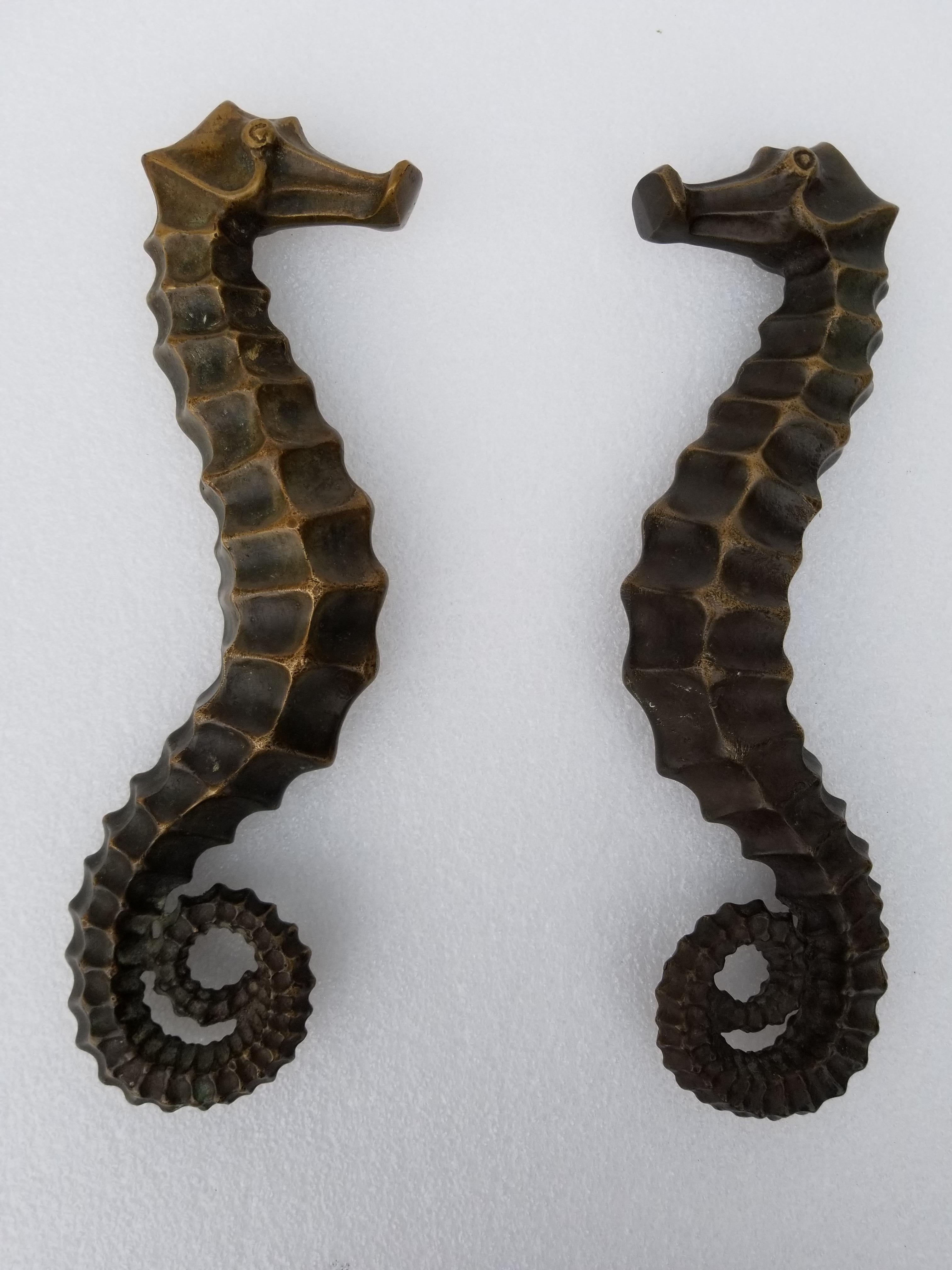 Pair of Facing Seahorse Bronze Door Handles 3
