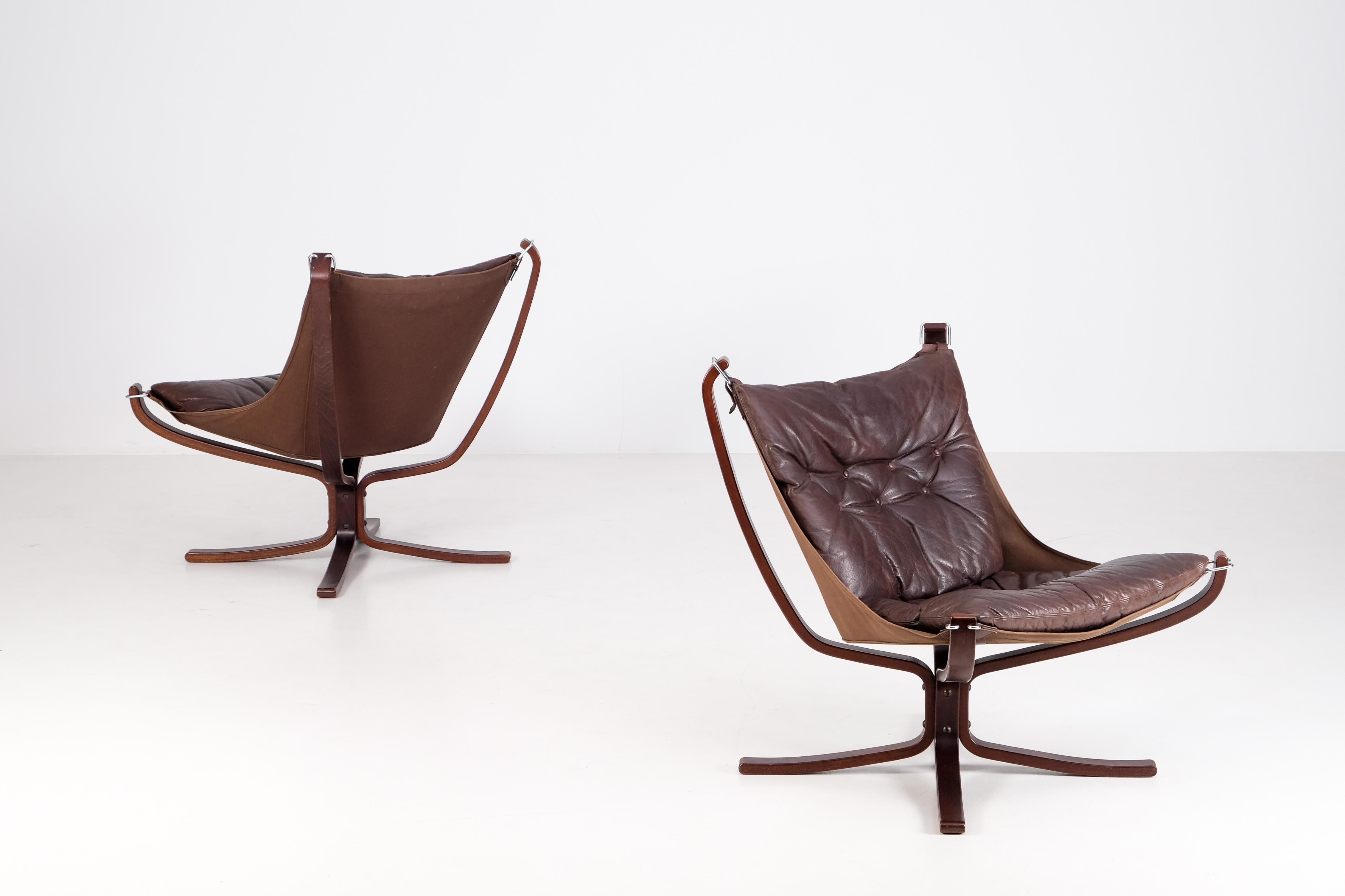 Scandinave moderne Paire de chaises Falcon de Sigurd Ressell, années 1970 en vente