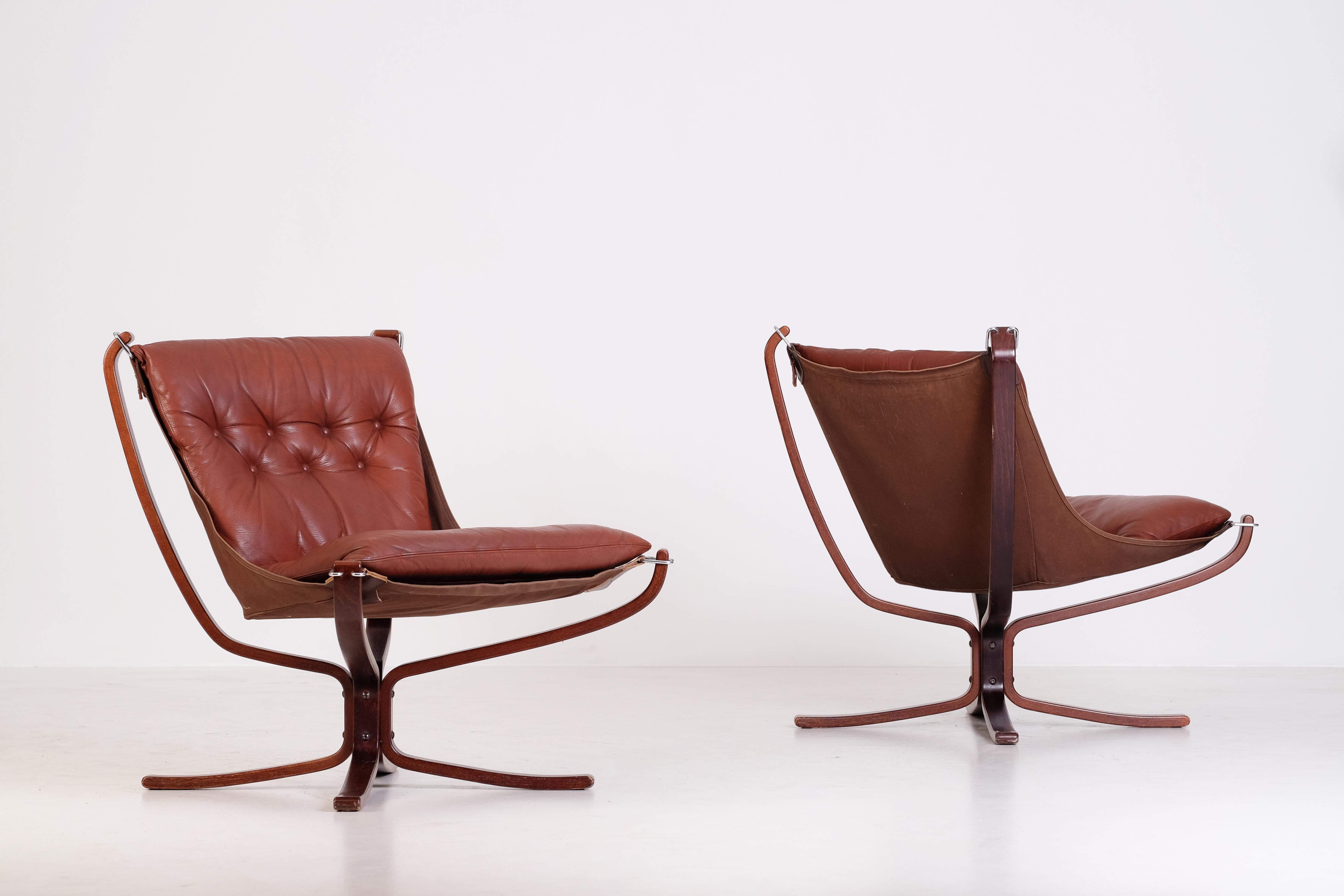 Late 20th Century Pair of Falcon Chairs by Sigurd Ressell, 1970s