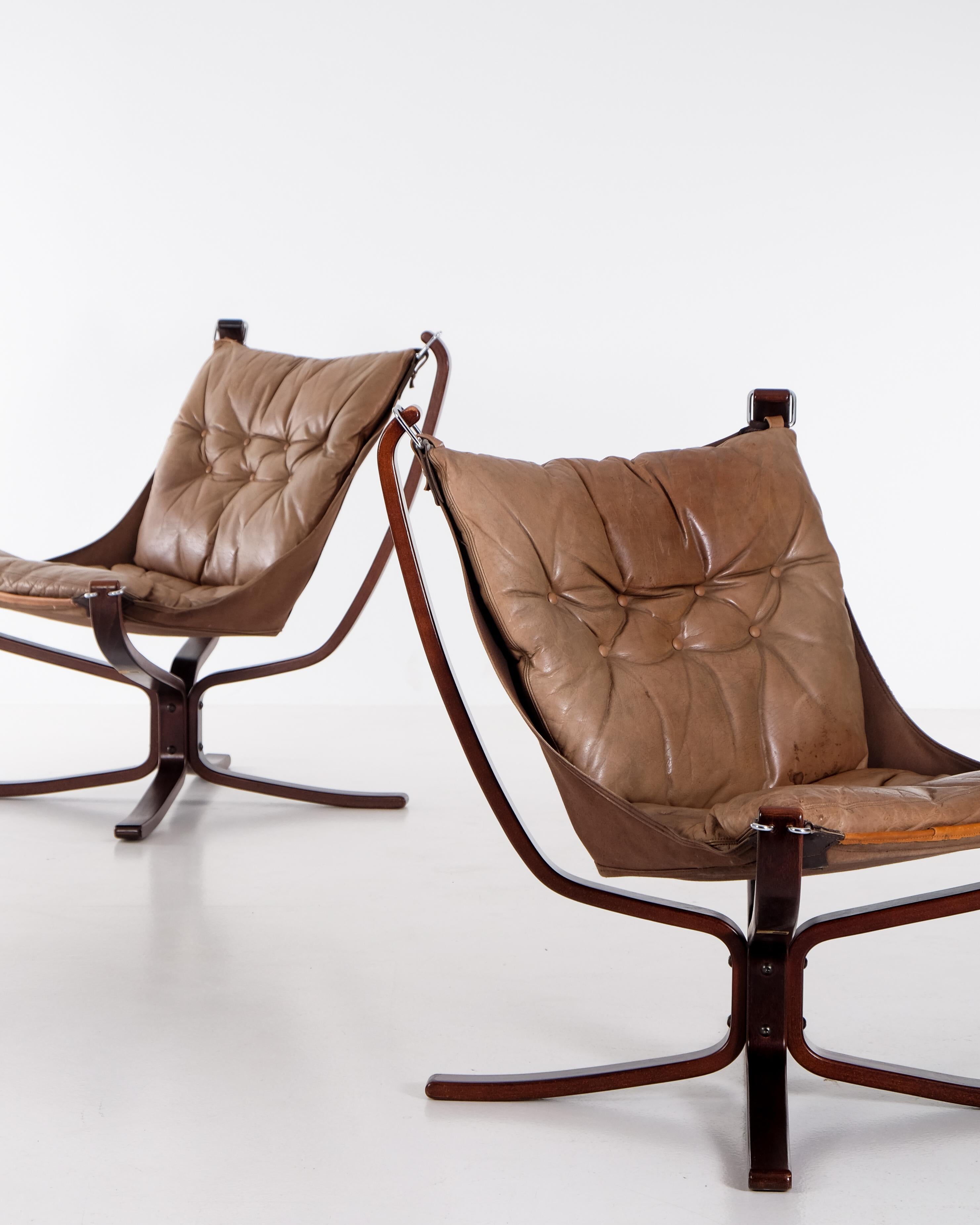 Paire de chaises Falcon de Sigurd Ressell, Norvège, 1970 Bon état - En vente à Stockholm, SE