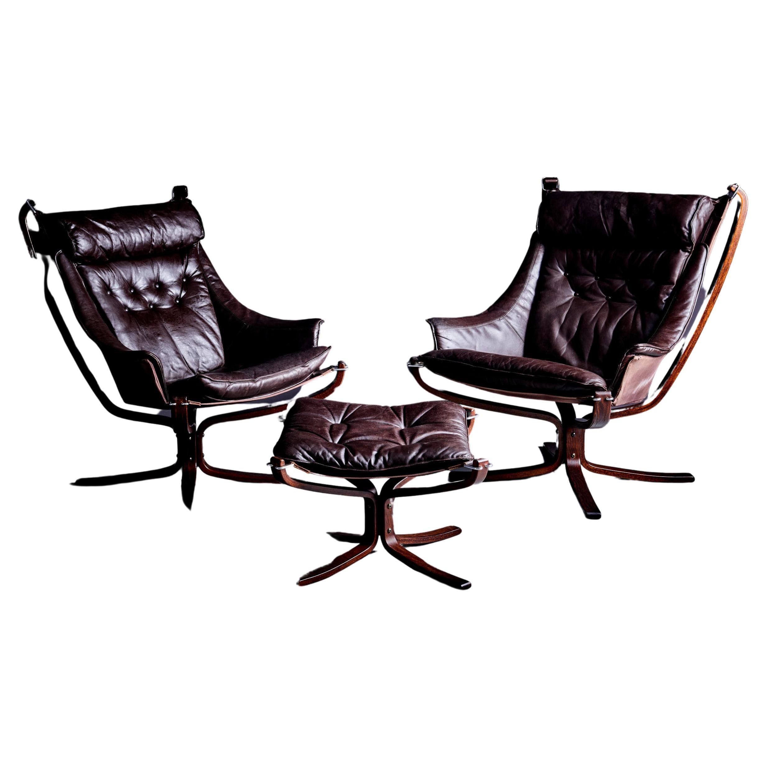 Pair of Falcon Chairs with stool by Sigurd Ressell Norway - 1970s For Sale