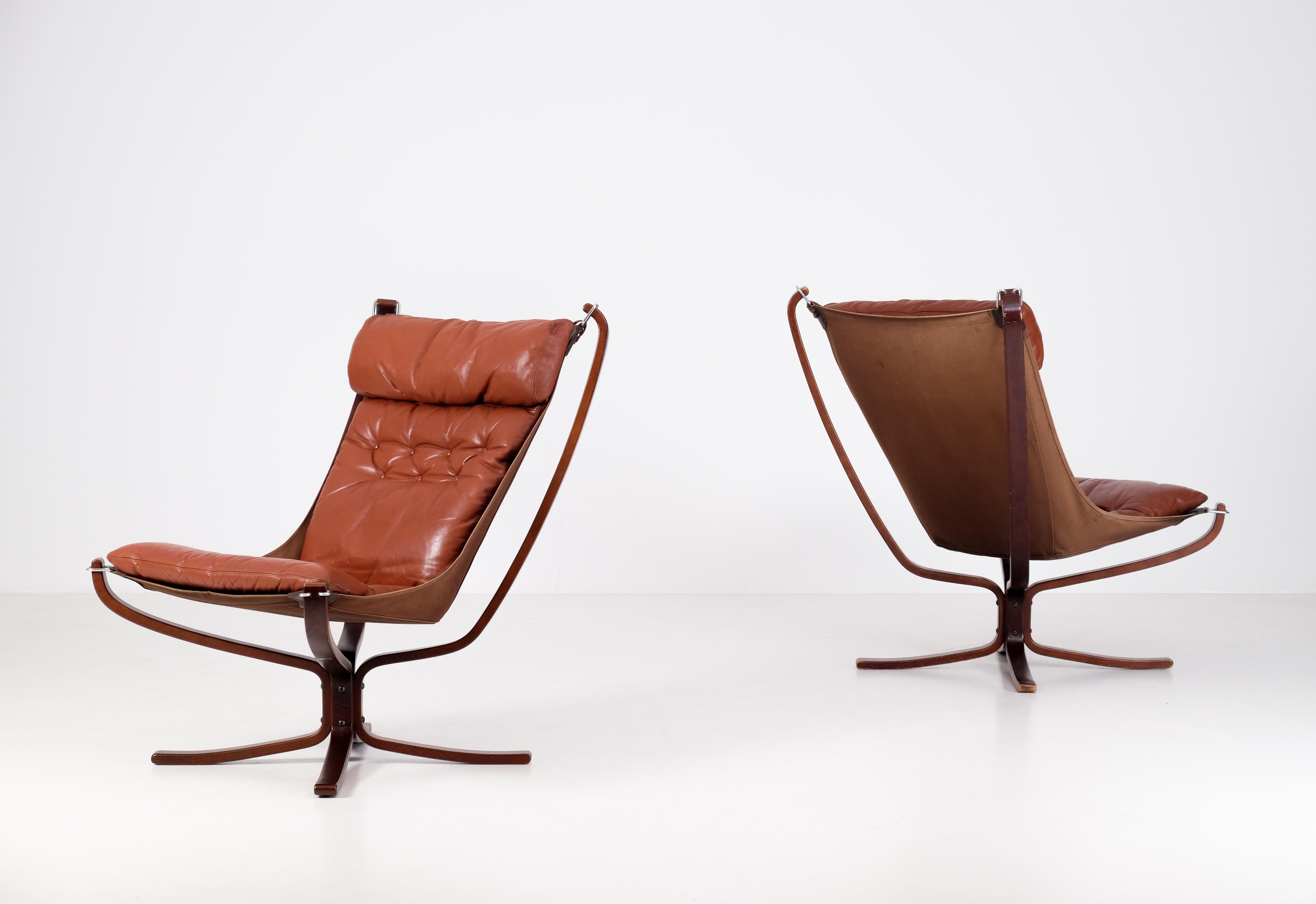 Paire de fauteuils Flacon de Sigurd Resell, Norvège, années 1970 en vente 8