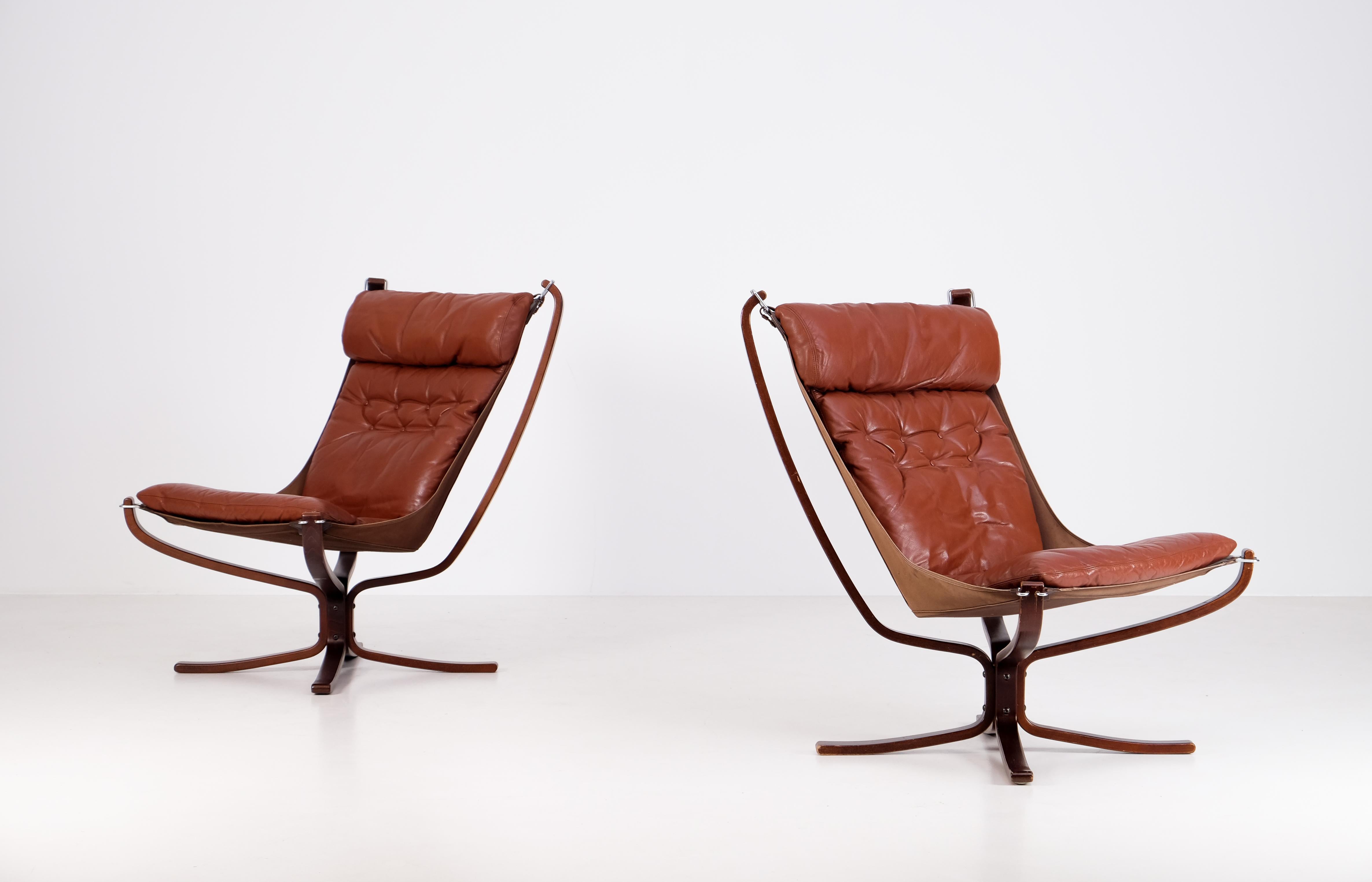 Easy Chairs „Falcon“ von Sigurd Resell, Norwegen, 1970er Jahre, Paar (Skandinavische Moderne) im Angebot