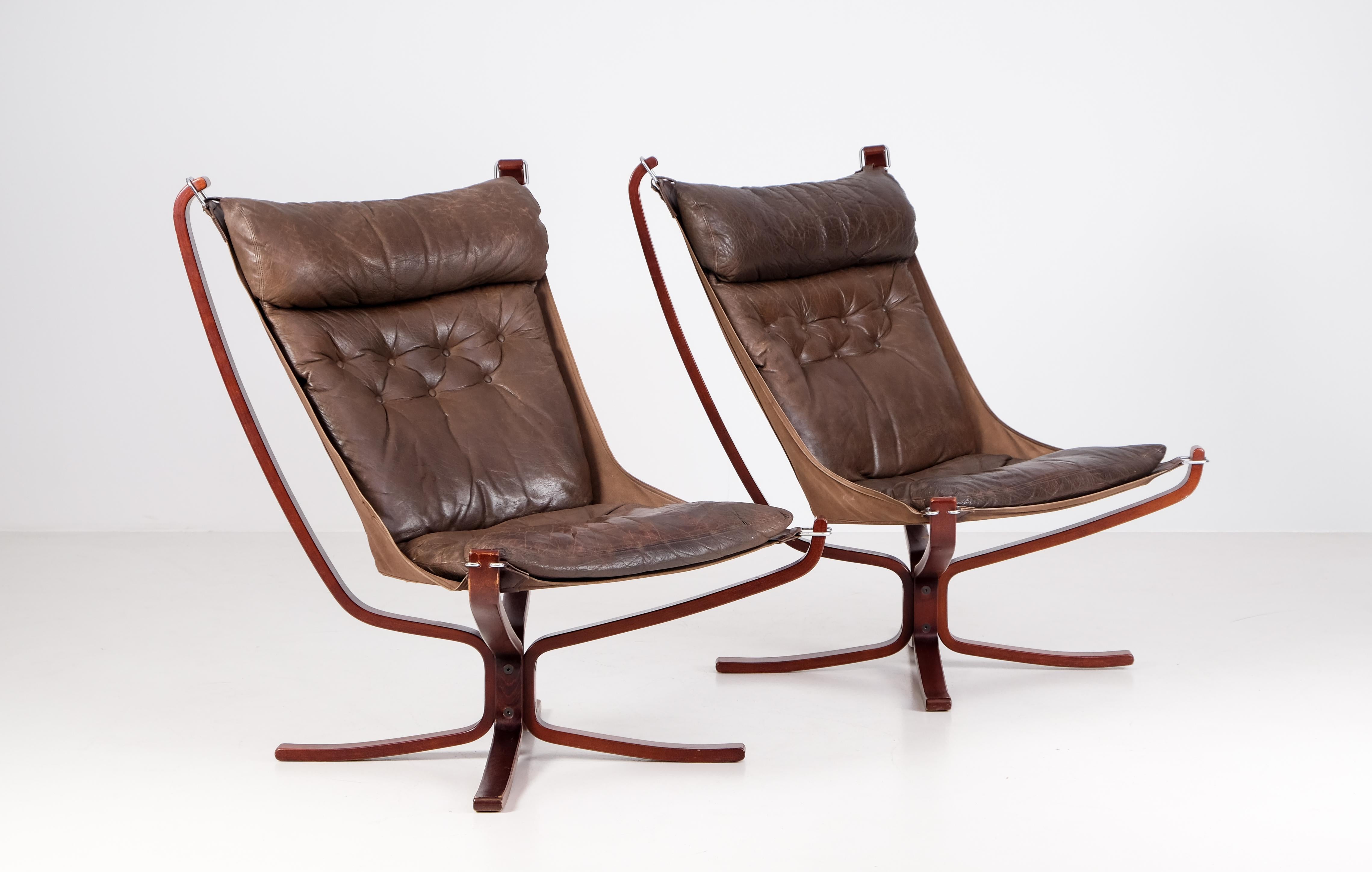 Easy Chairs „Falcon“ von Sigurd Resell, Norwegen, 1970er Jahre, Paar (Norwegisch) im Angebot