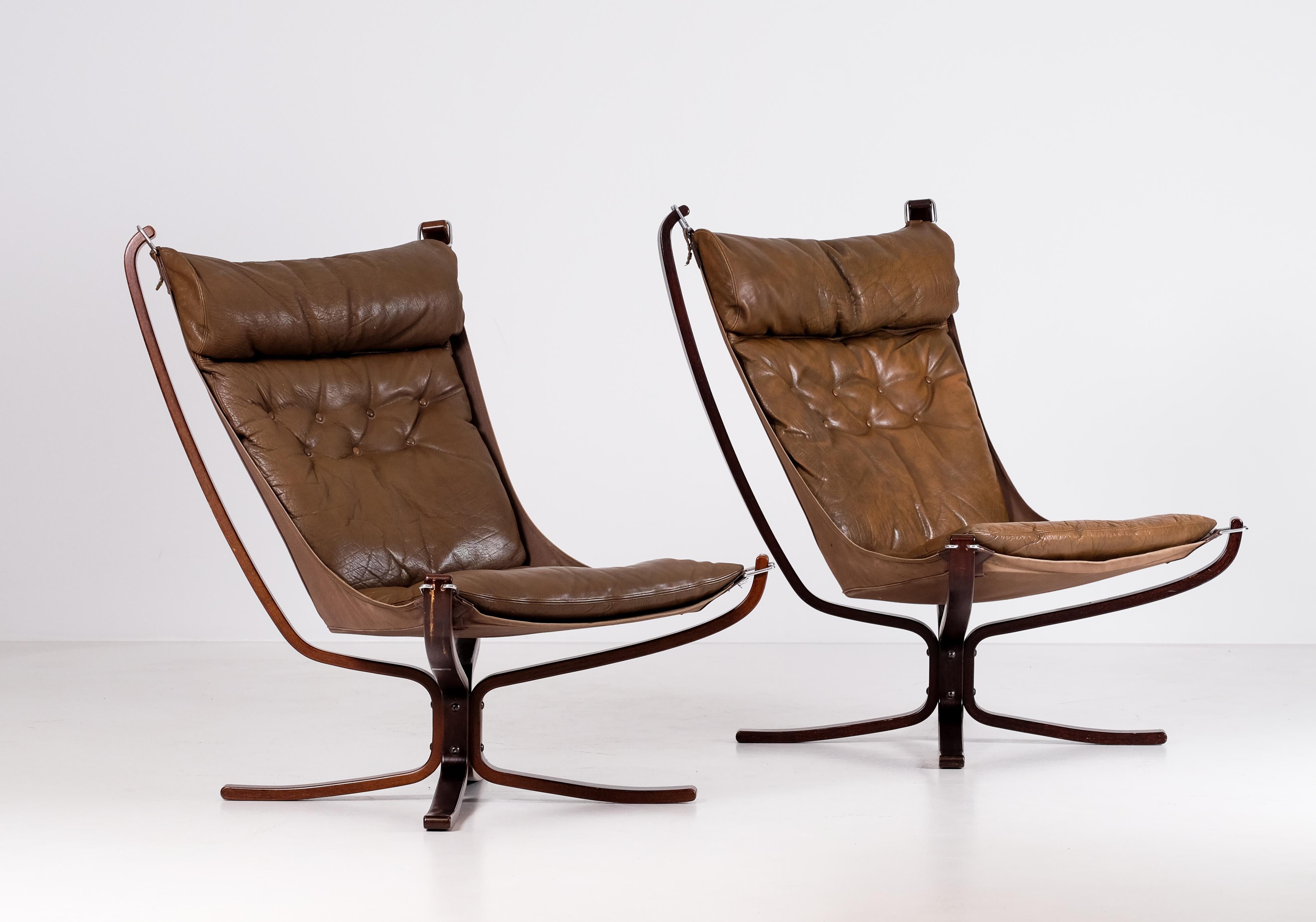 Norvégien Paire de fauteuils Flacon de Sigurd Resell, Norvège, années 1970 en vente