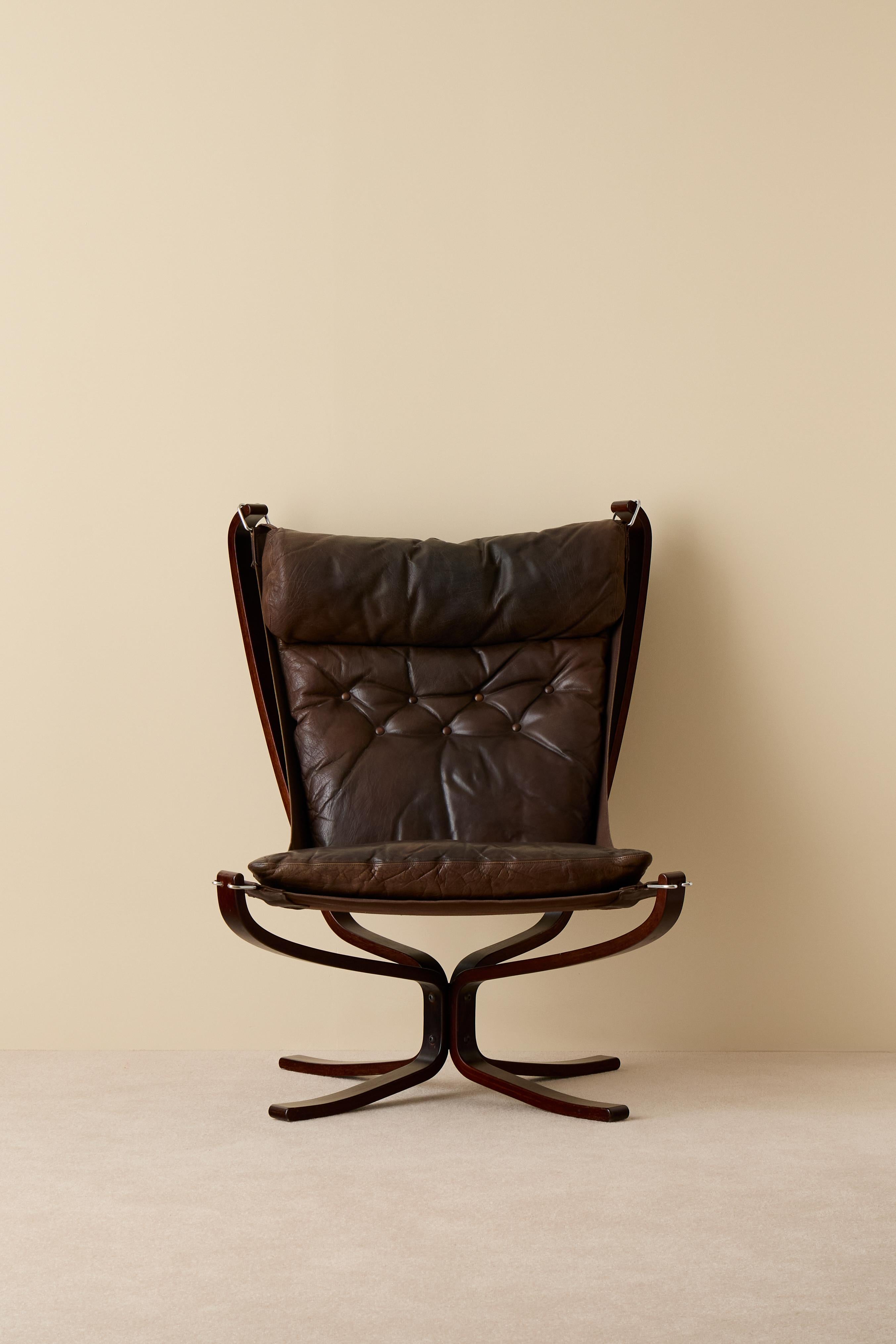 Paire de fauteuils Flacon de Sigurd Resell, Norvège, années 1970 Bon état - En vente à Stockholm, SE