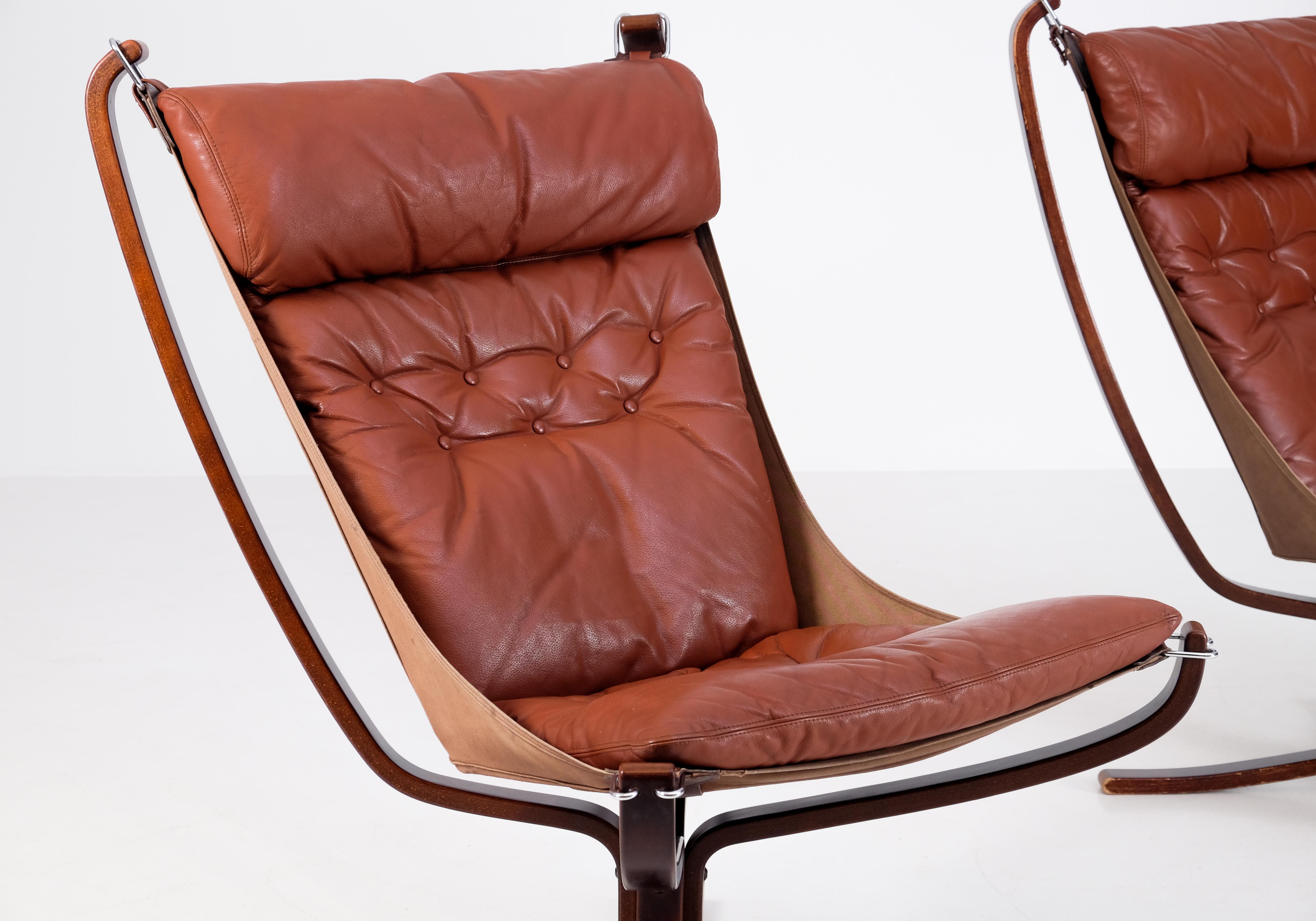 Easy Chairs „Falcon“ von Sigurd Resell, Norwegen, 1970er Jahre, Paar (Ende des 20. Jahrhunderts) im Angebot