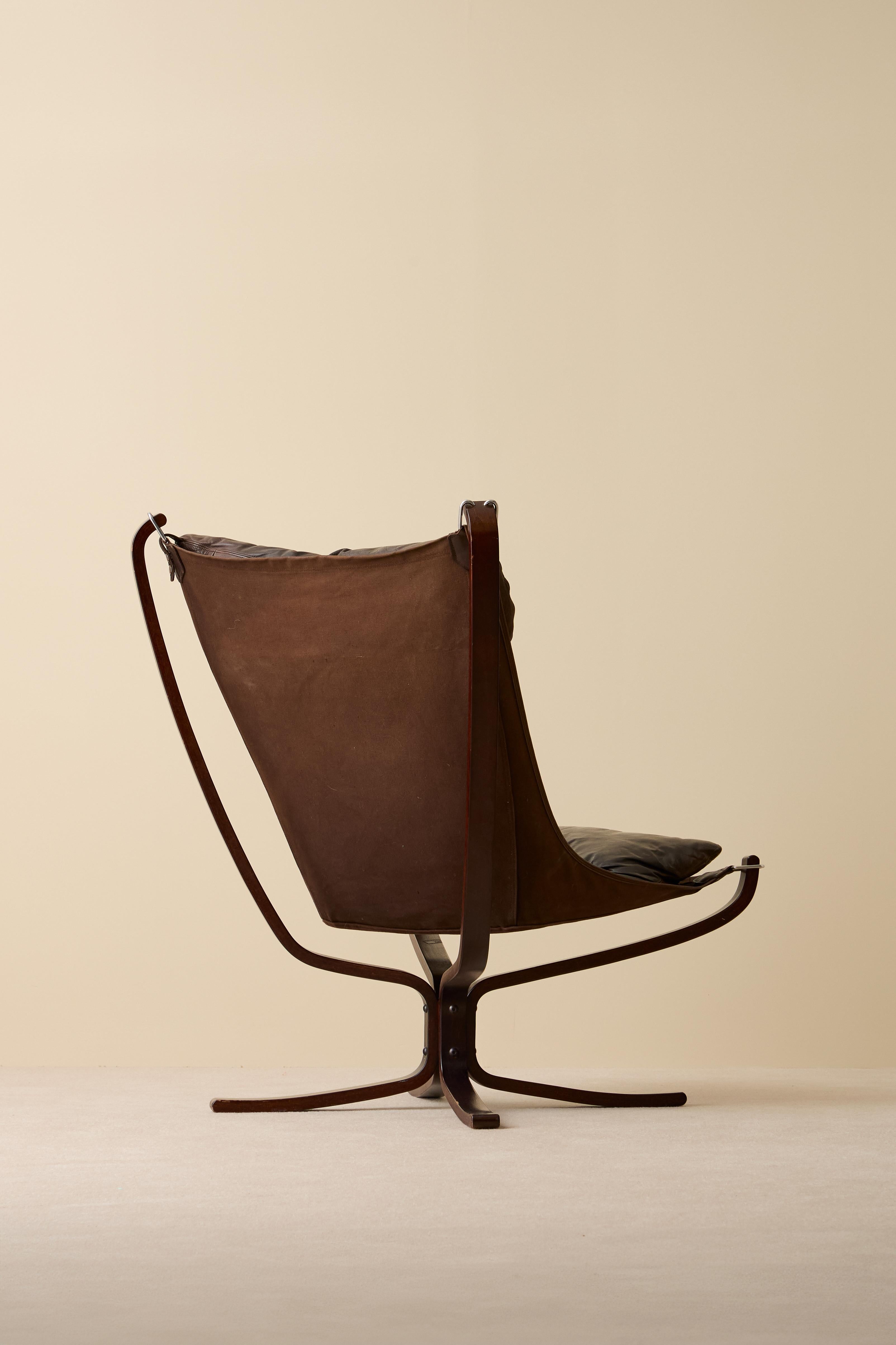Fin du 20e siècle Paire de fauteuils Flacon de Sigurd Resell, Norvège, années 1970 en vente