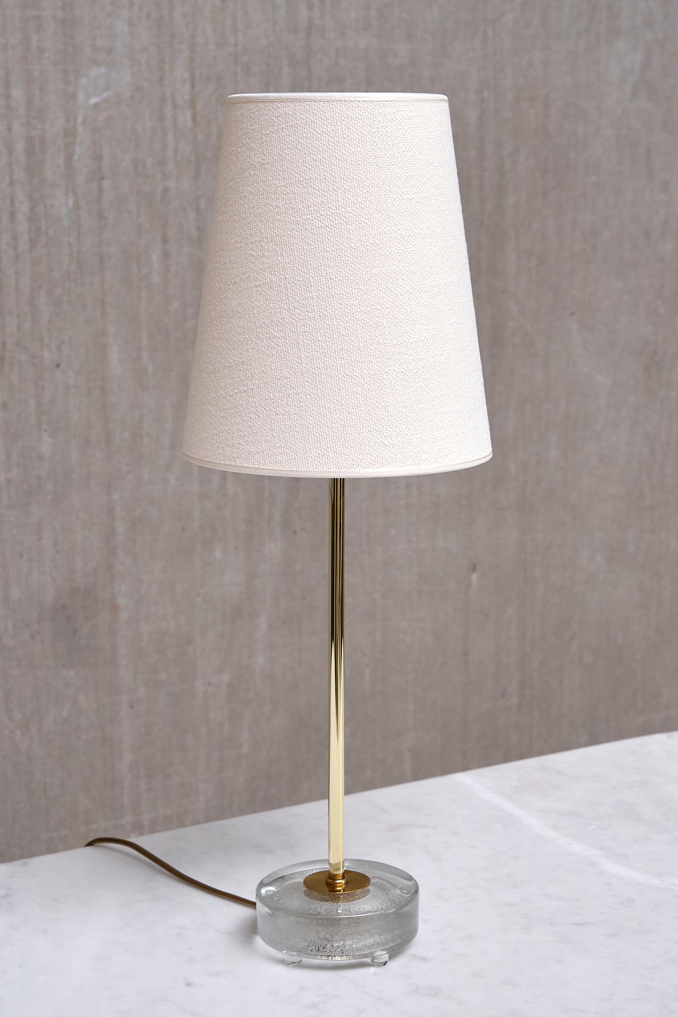 Paire de lampes de bureau Falkenbergs Belysning en laiton et verre, Suède, années 1960 en vente 4
