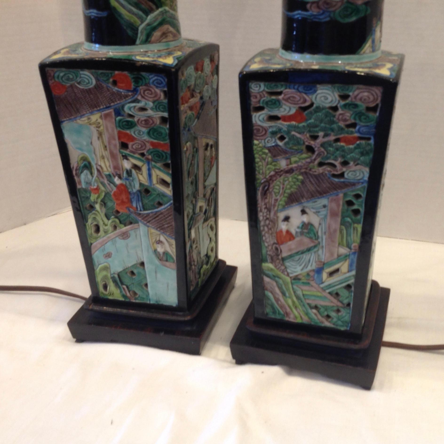 Pair of Famille Noire Chinese Lamps In Good Condition In West Palm Beach, FL