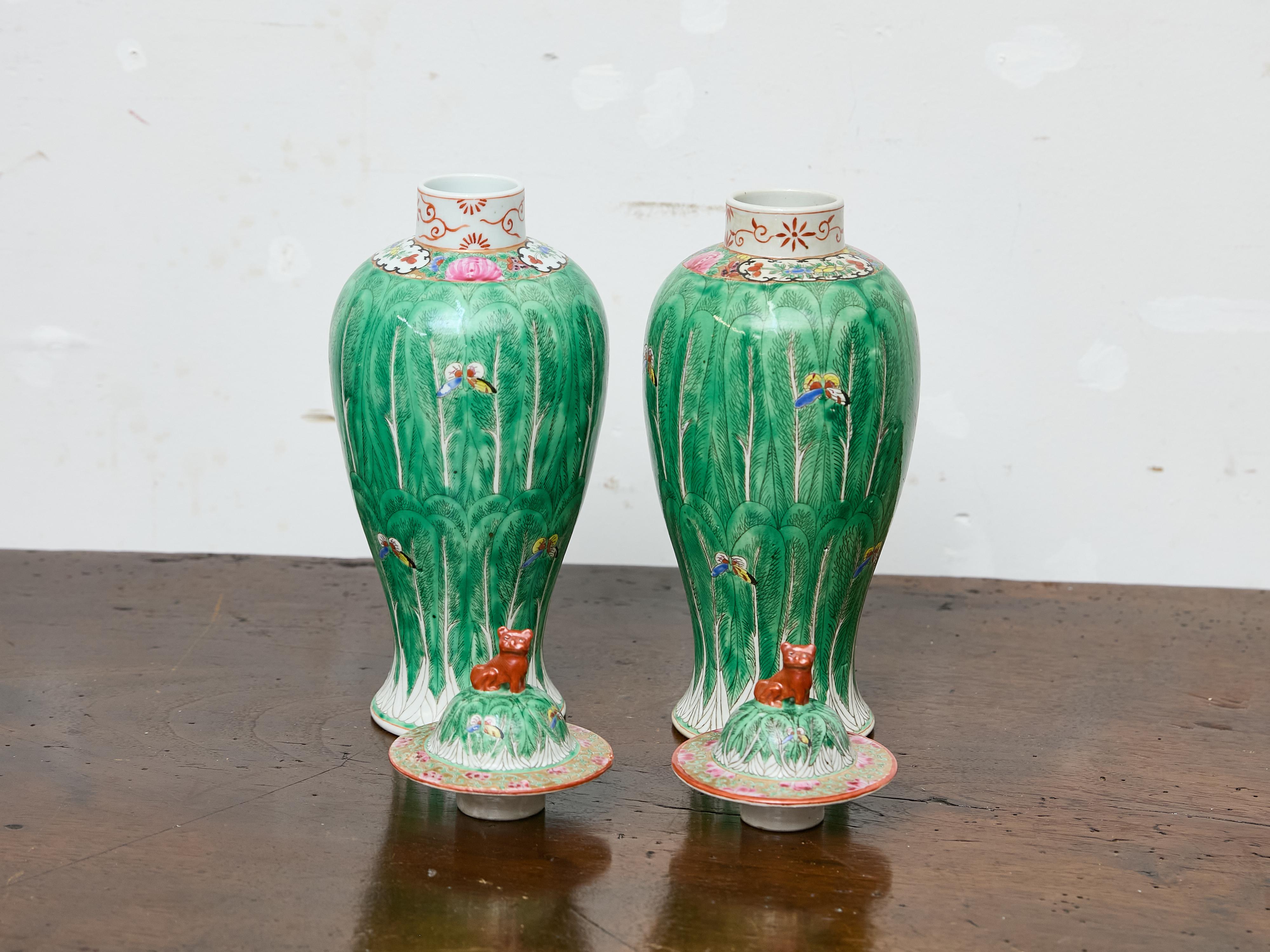 Pair of Famille Verte Lidded Vases with Butterflies and Lion Finials, circa 1920 For Sale 3
