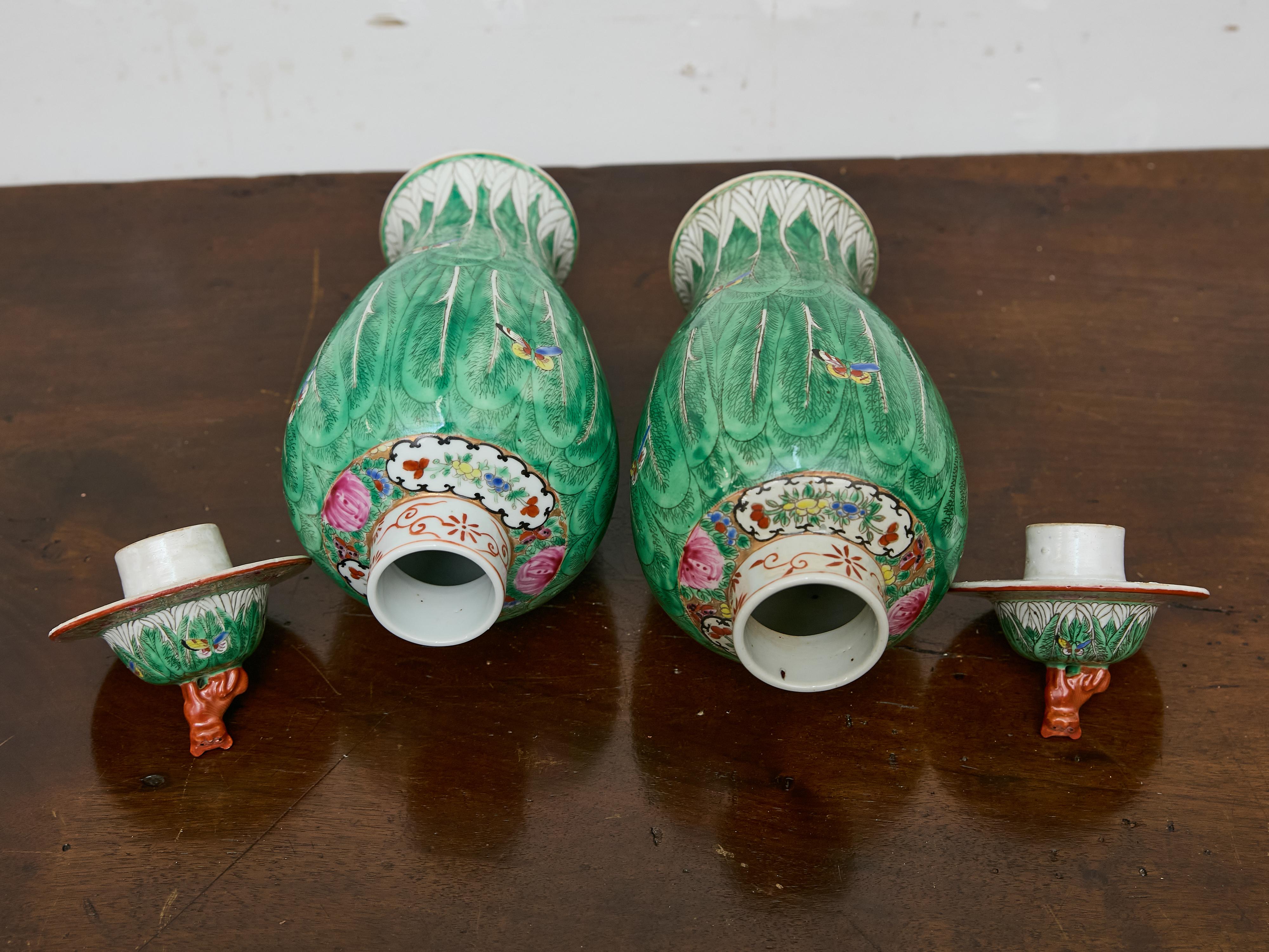 Pair of Famille Verte Lidded Vases with Butterflies and Lion Finials, circa 1920 For Sale 2
