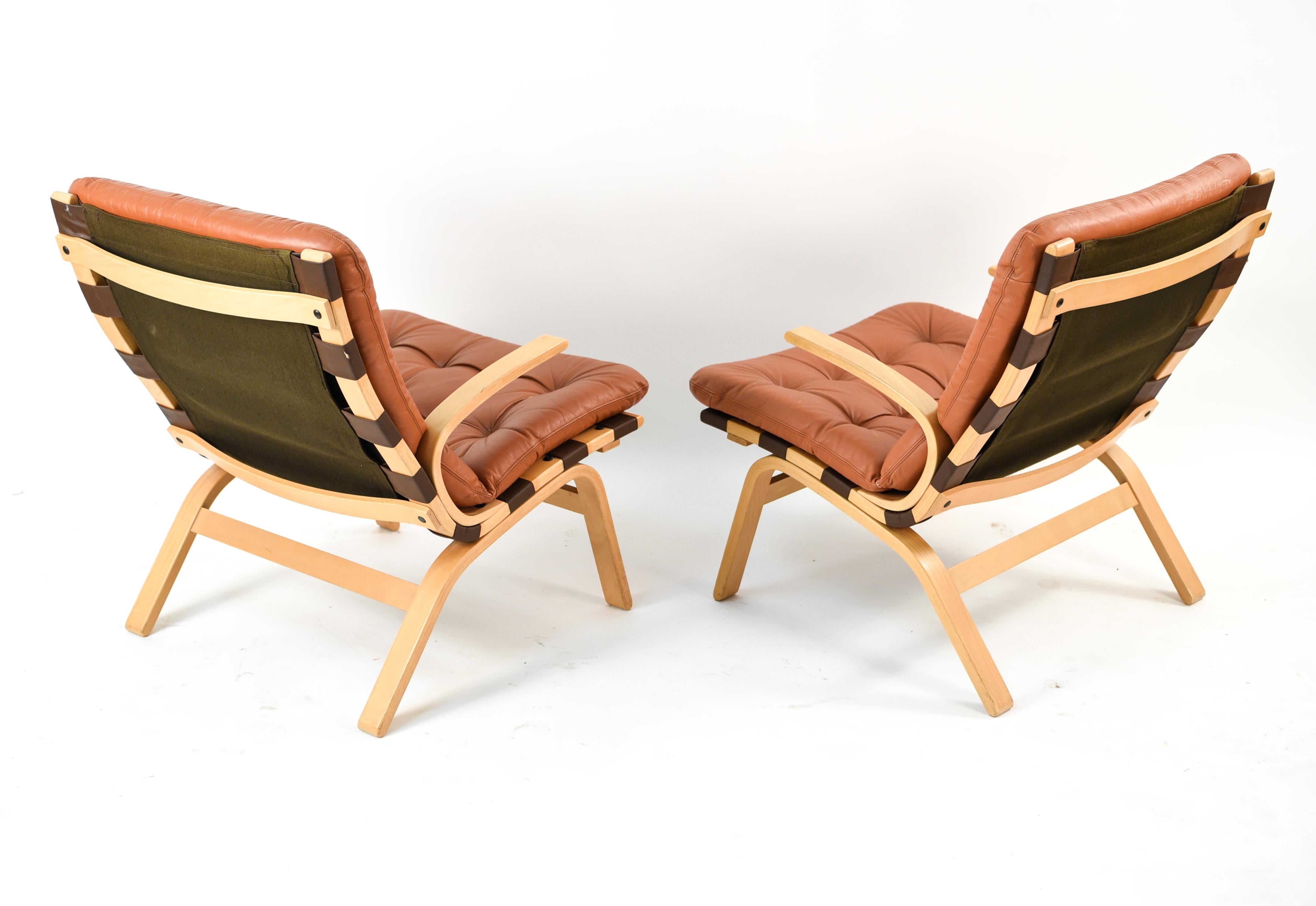 Pair of Farstrup Danish Midcentury Lounge Chairs 5