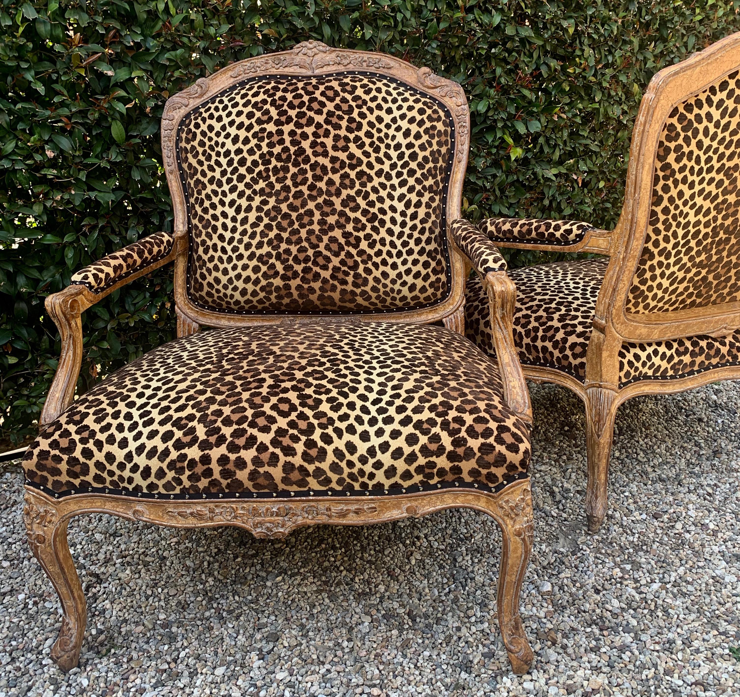 Leopard Upholstered Pair of French Fauteuils a La Reine In Good Condition In Los Angeles, CA