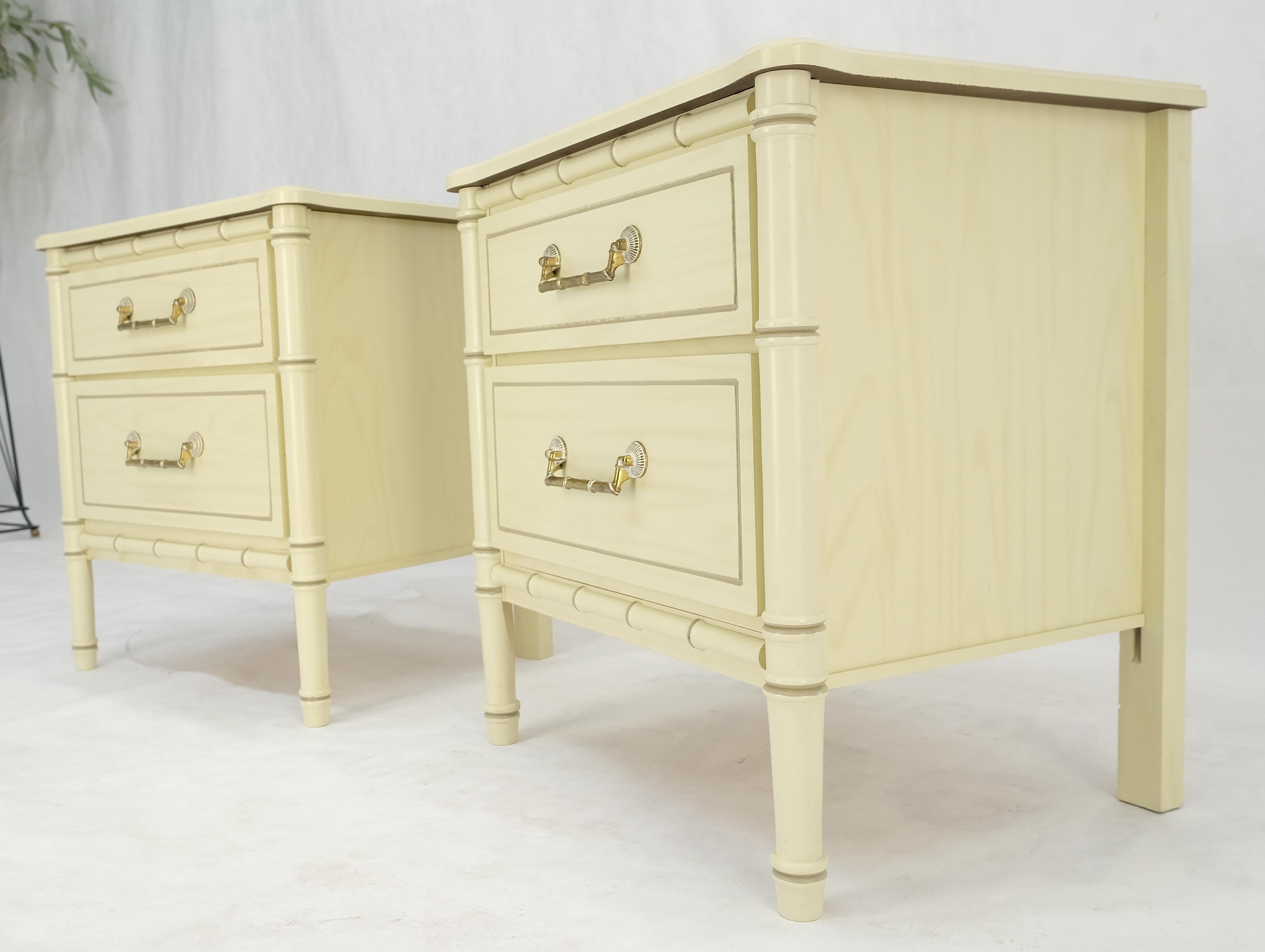 Pair of Faux Bamboo Beige White Lacquer Two Drawers Nightstands End Tables MINT! For Sale 3
