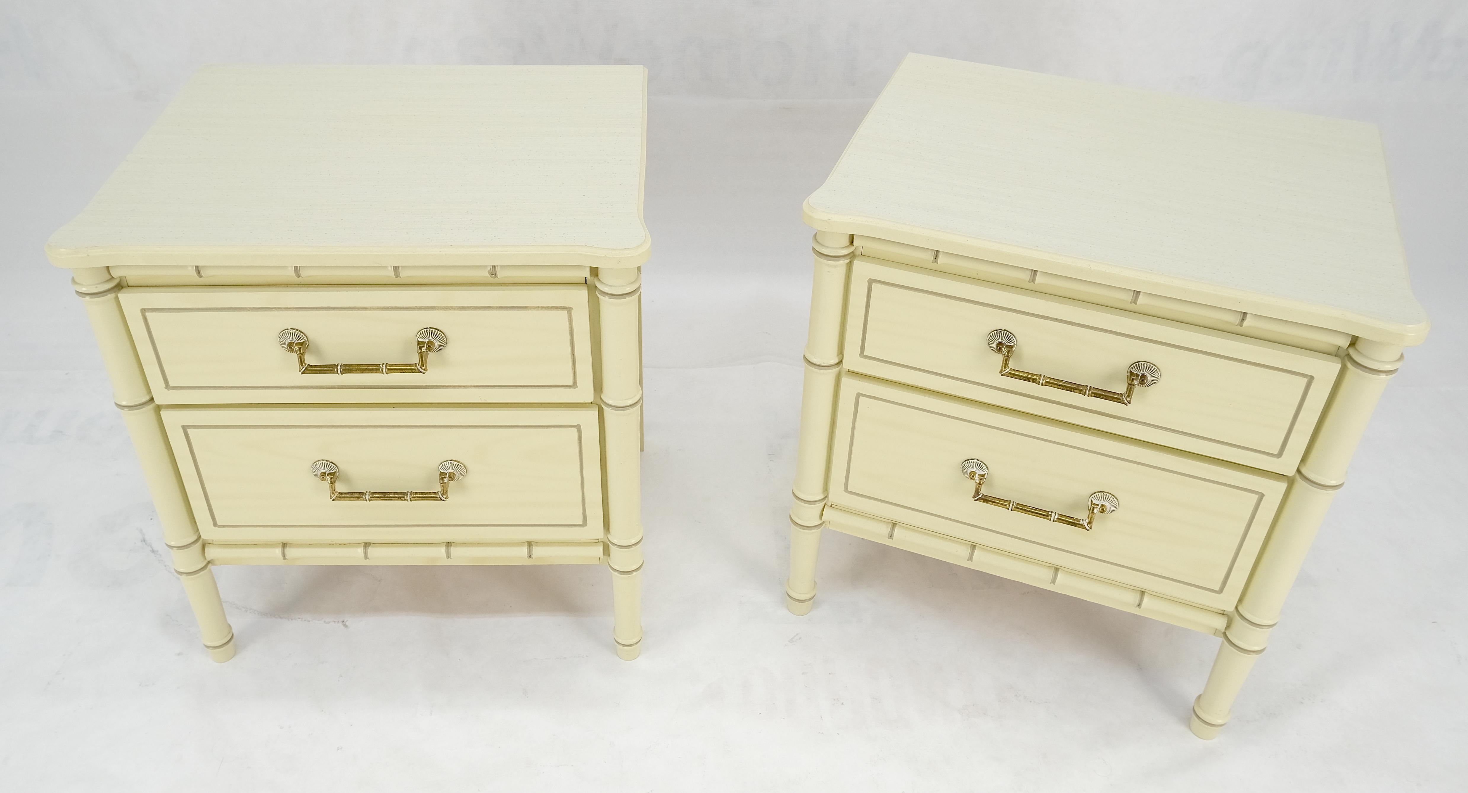 American Pair of Faux Bamboo Beige White Lacquer Two Drawers Nightstands End Tables MINT! For Sale