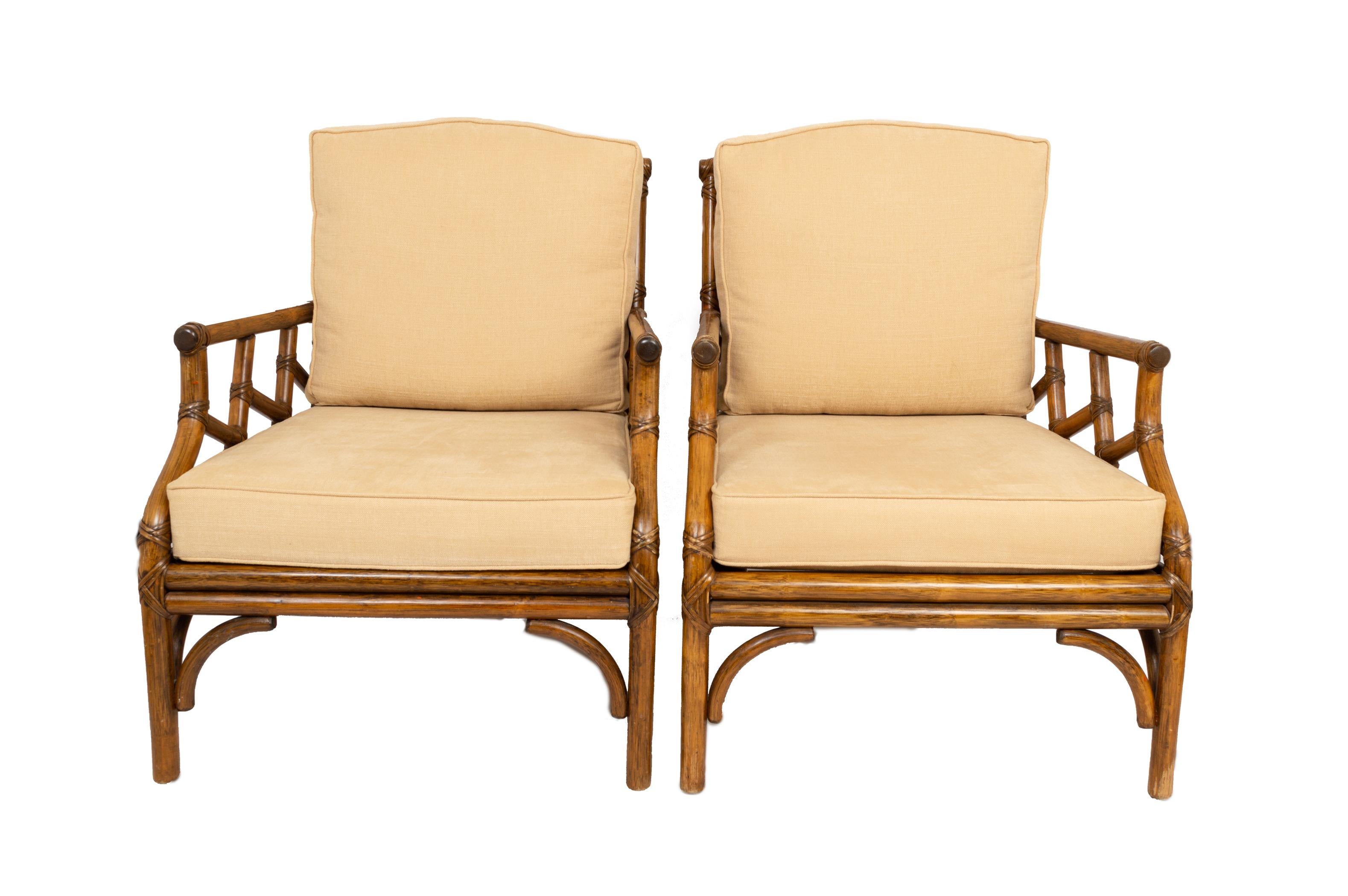 Pair of English Faux Bamboo Cane Chinese Chippendale Lounge Armchairs C.1960 For Sale 5