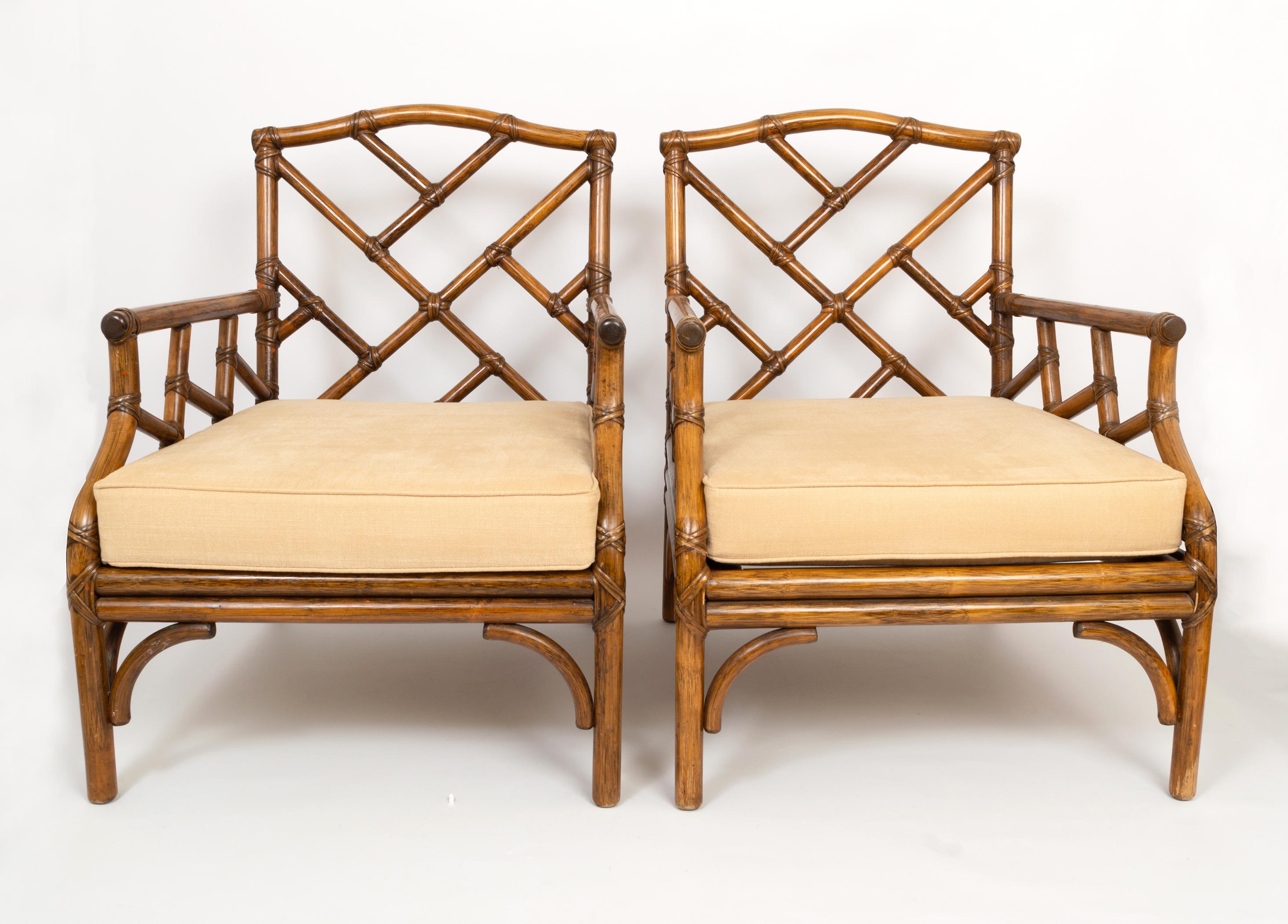 Pair of English Faux Bamboo Cane Chinese Chippendale Lounge Armchairs C.1960 For Sale 6