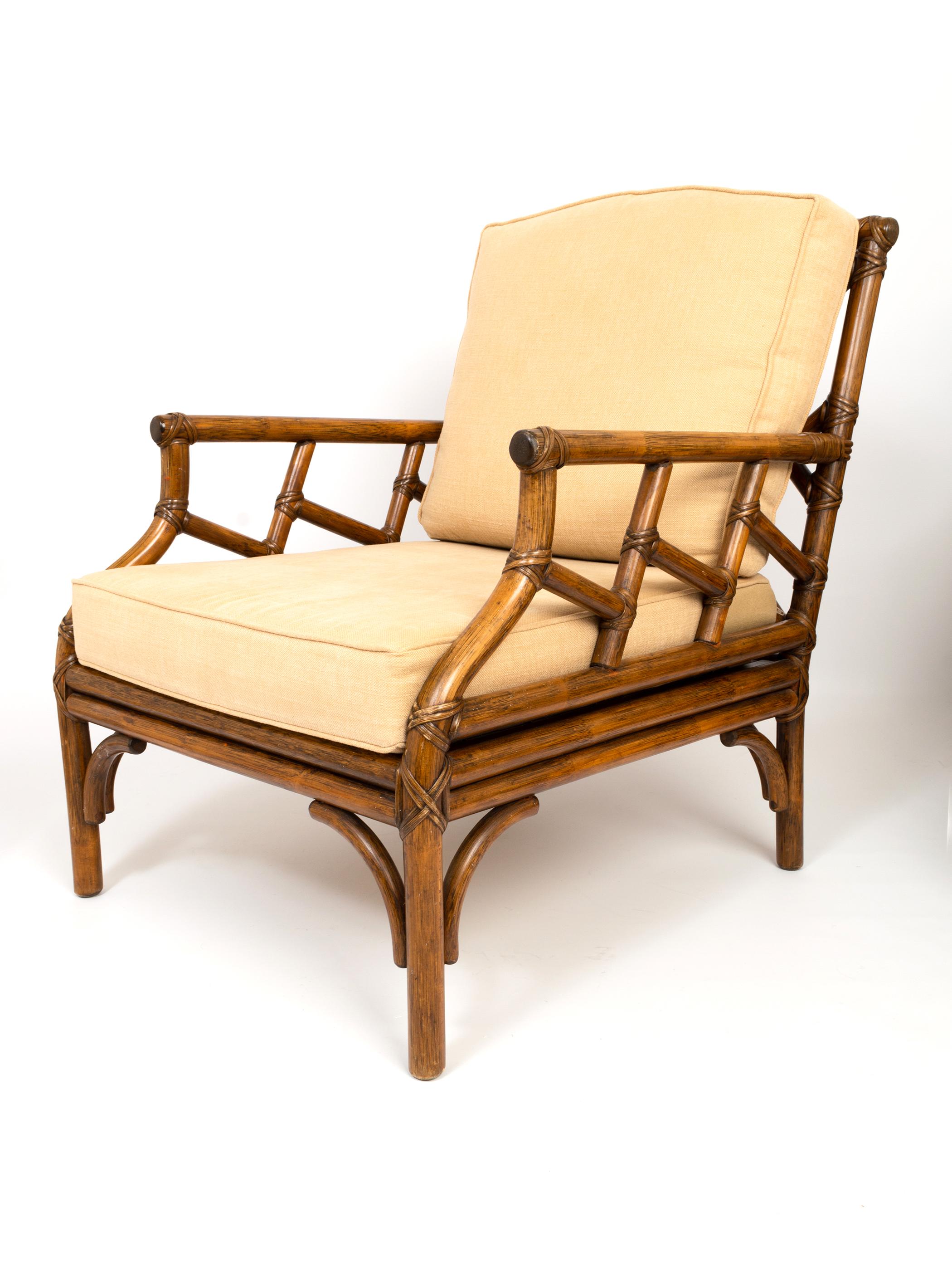 Pair of English Faux Bamboo Cane Chinese Chippendale Lounge Armchairs C.1960 For Sale 3