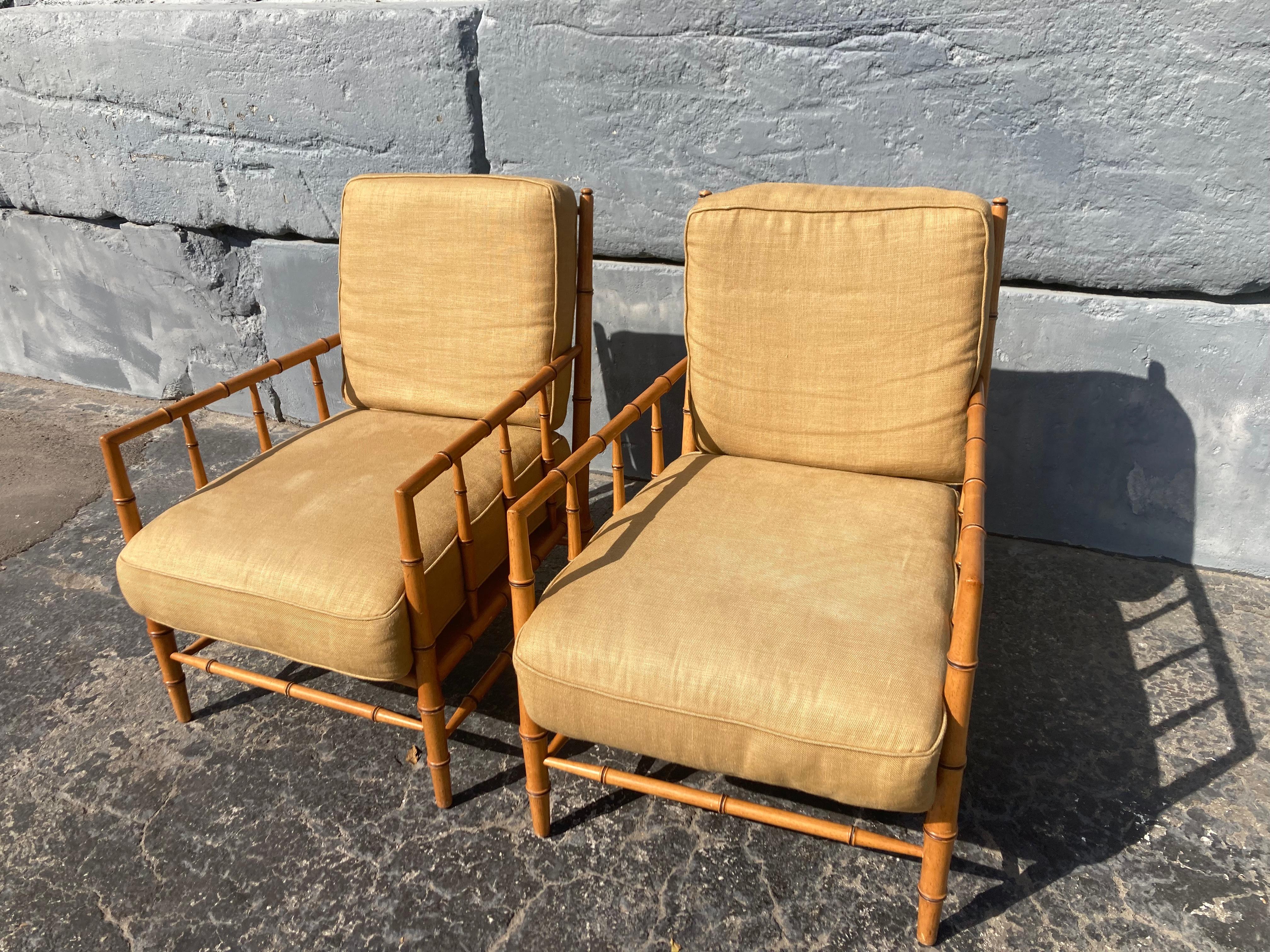 Pair of Faux Bamboo Chinese Chippendale Lounge Chairs Martha Stewart Bernhardt For Sale 3