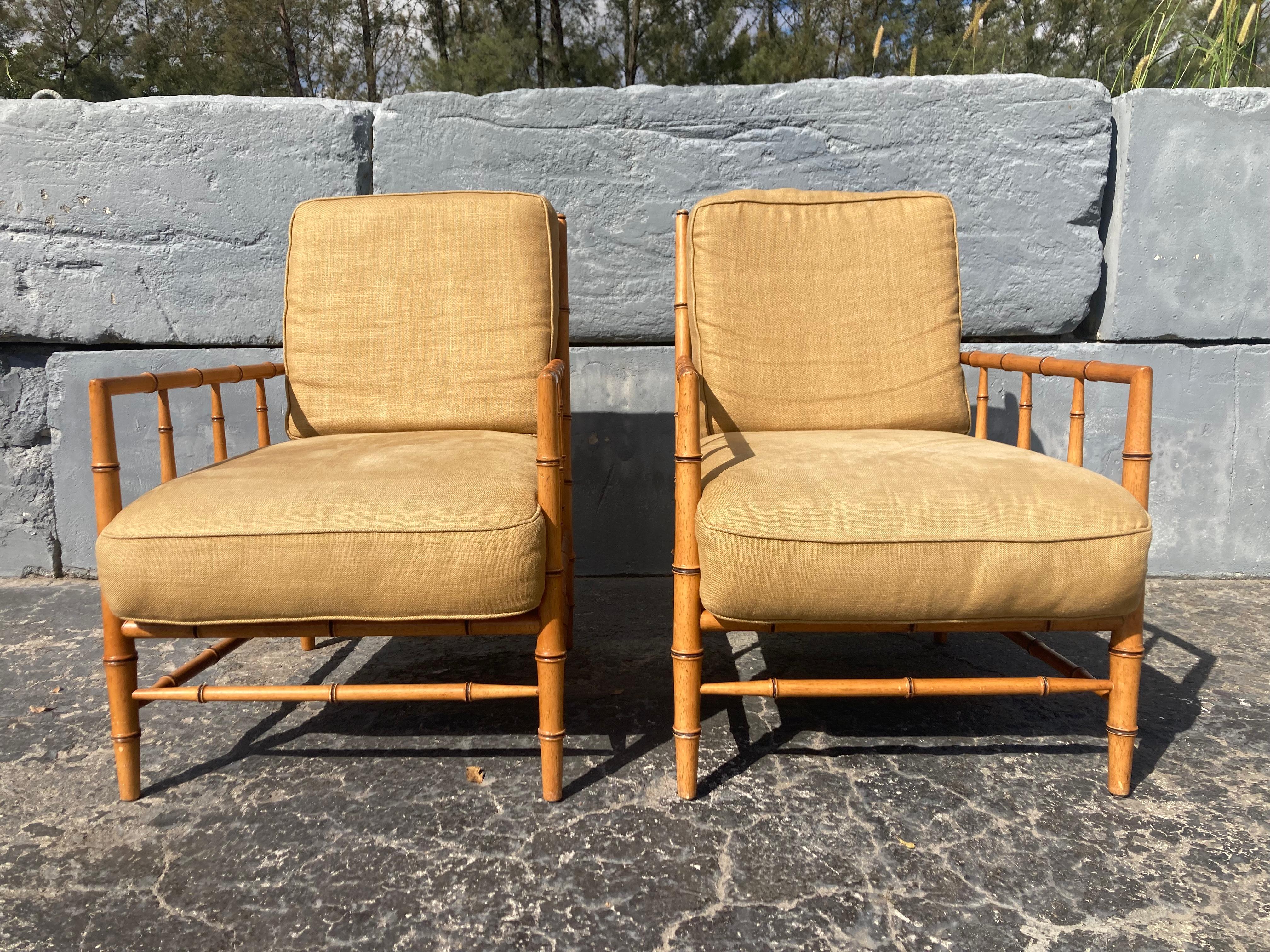 Pair of Faux Bamboo Chinese Chippendale Lounge Chairs Martha Stewart Bernhardt In Good Condition For Sale In Miami, FL