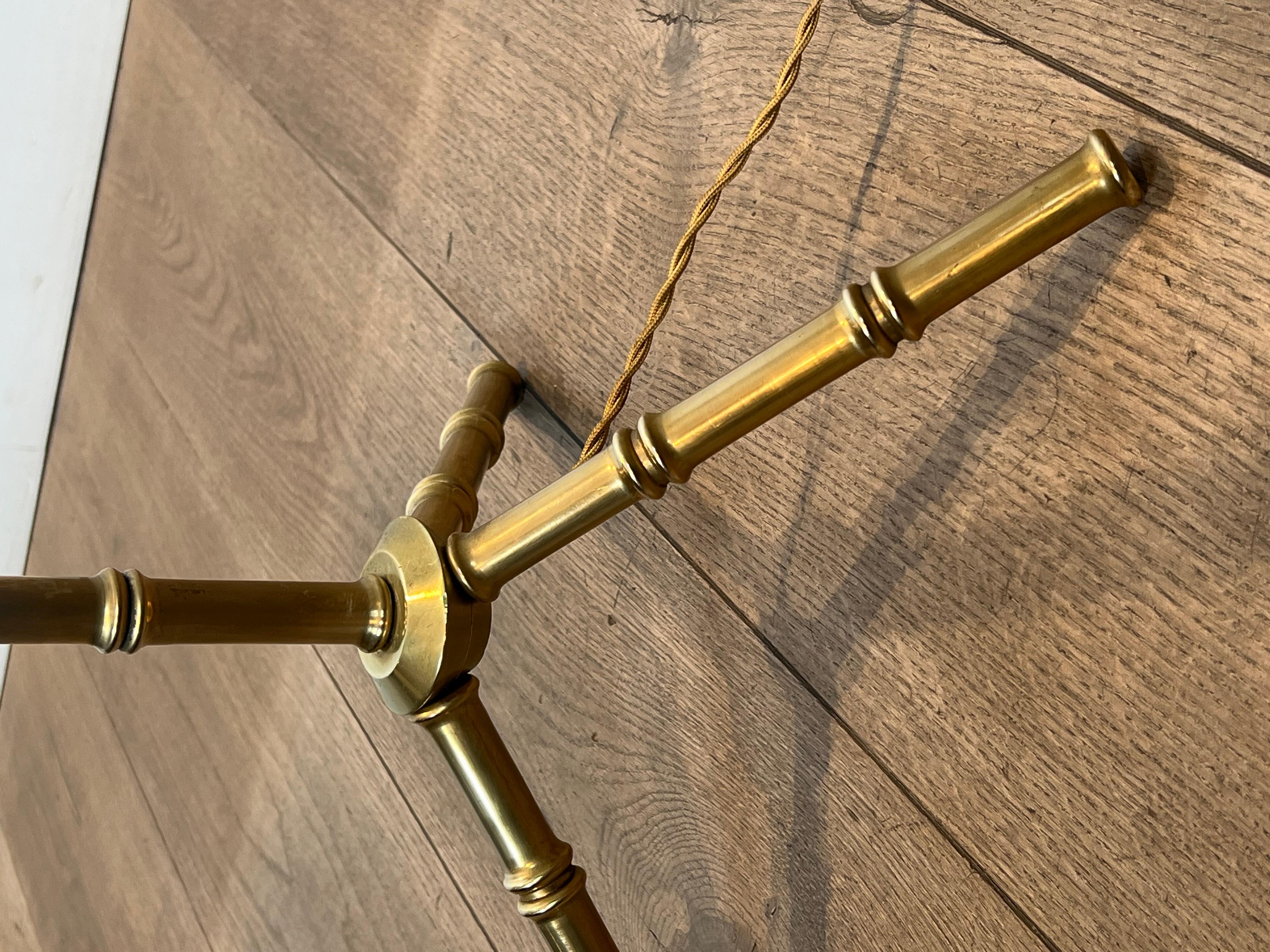 Coppia di lampade da terra in bronzo e ottone finto-bambù di Jacques Adnet in vendita 10