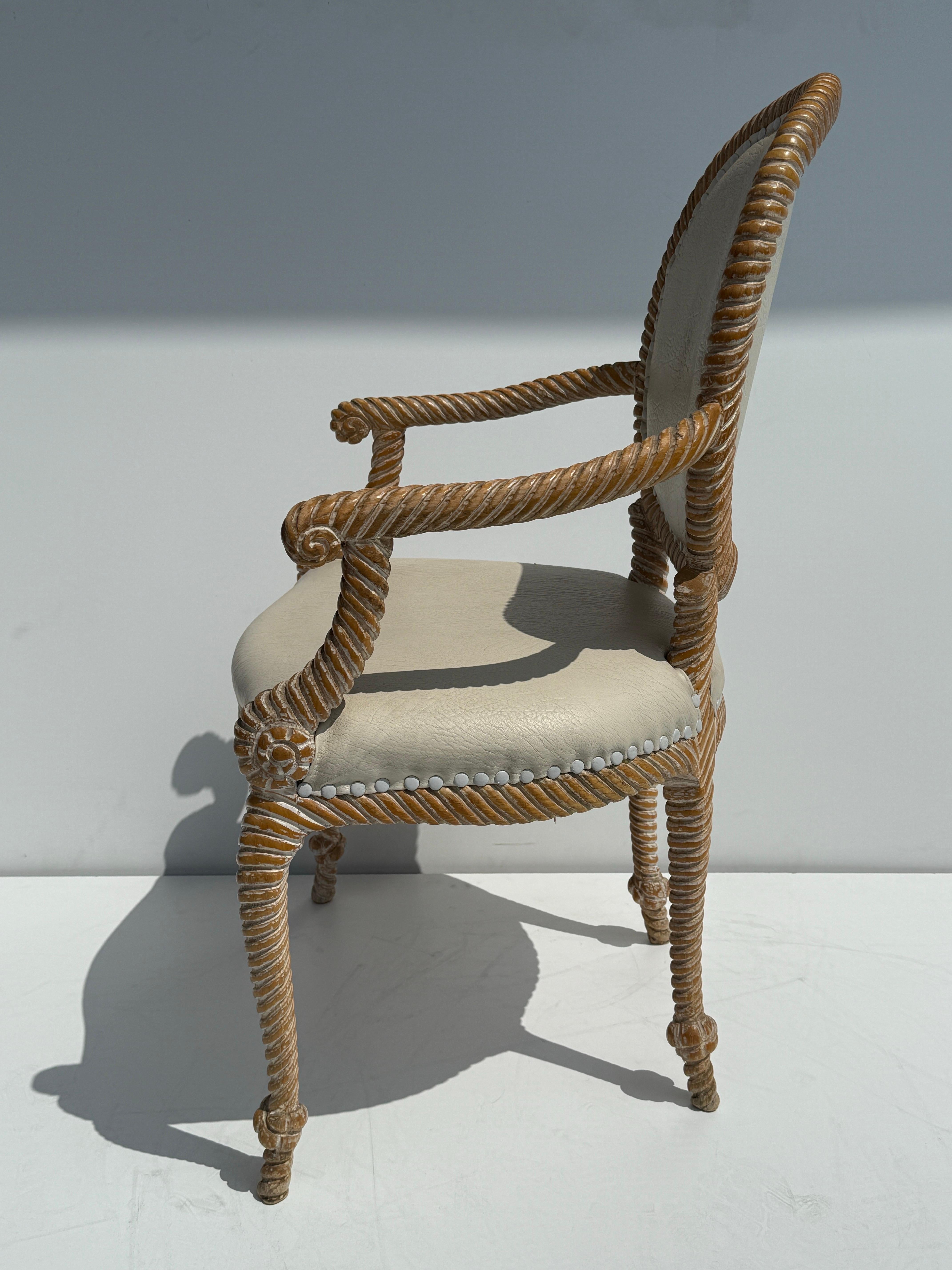 Paire de fauteuils en corde sculptée en Faux Bois en vente 5