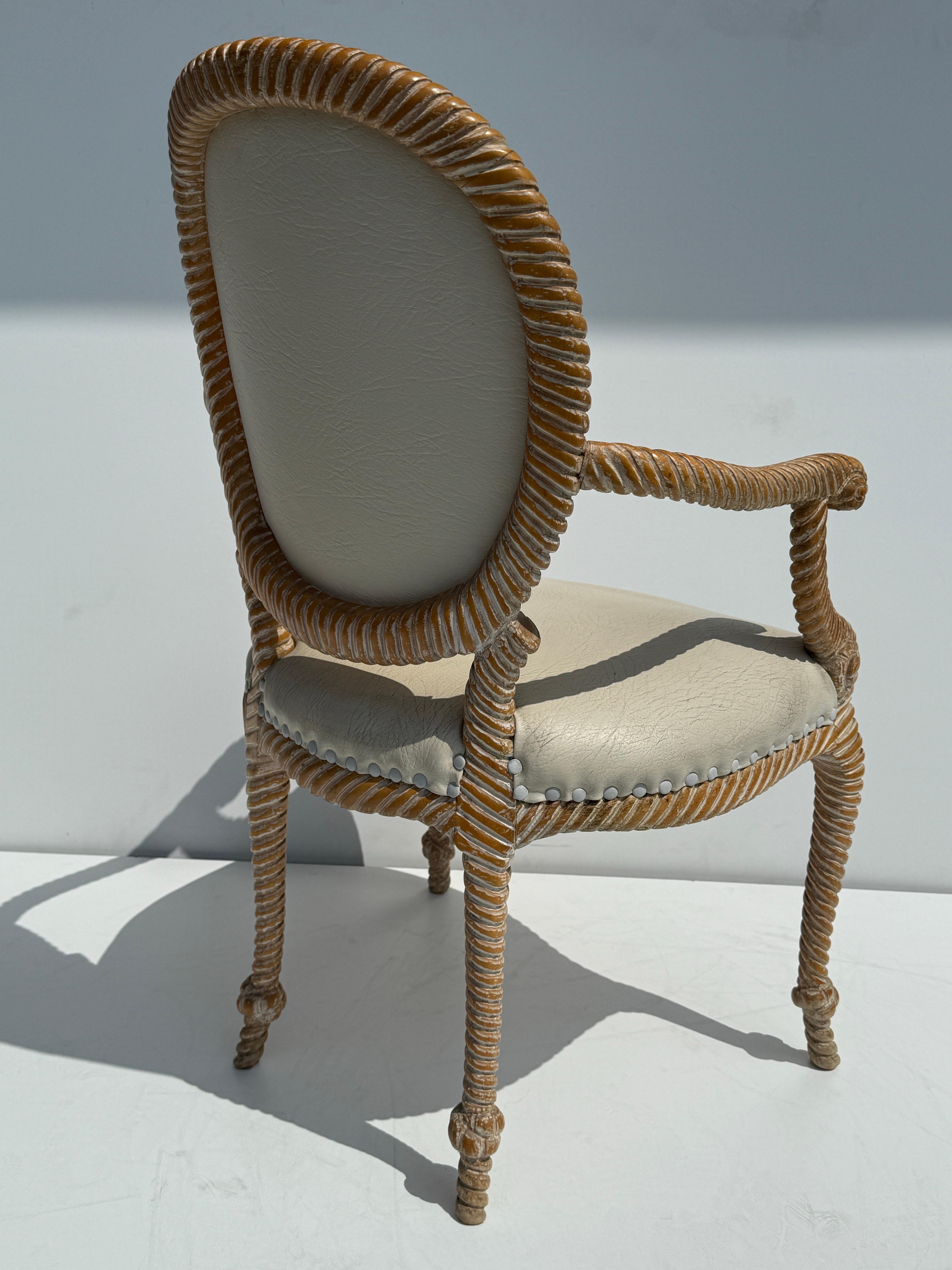 Paire de fauteuils en corde sculptée en Faux Bois en vente 2