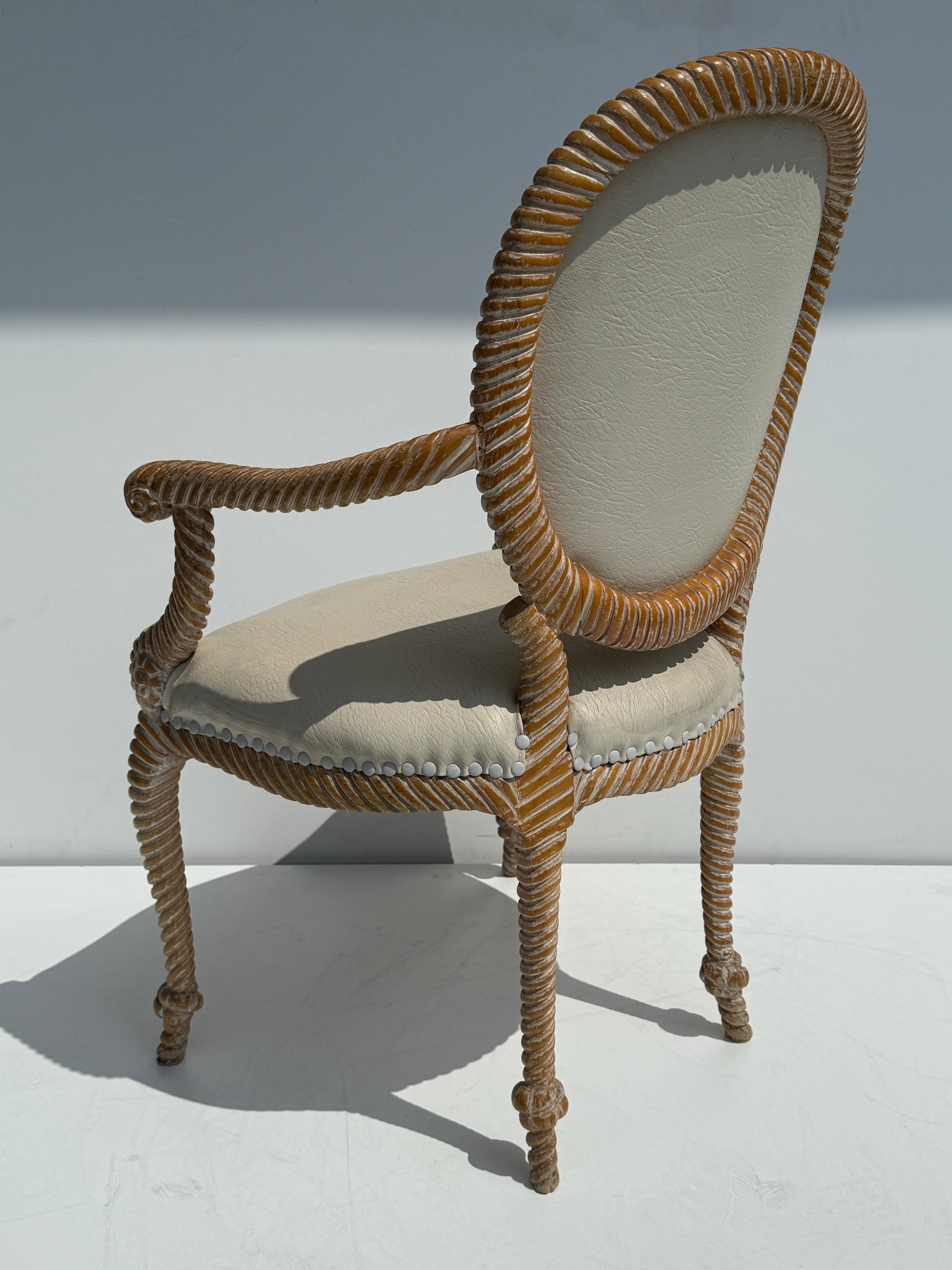 Paire de fauteuils en corde sculptée en Faux Bois en vente 4
