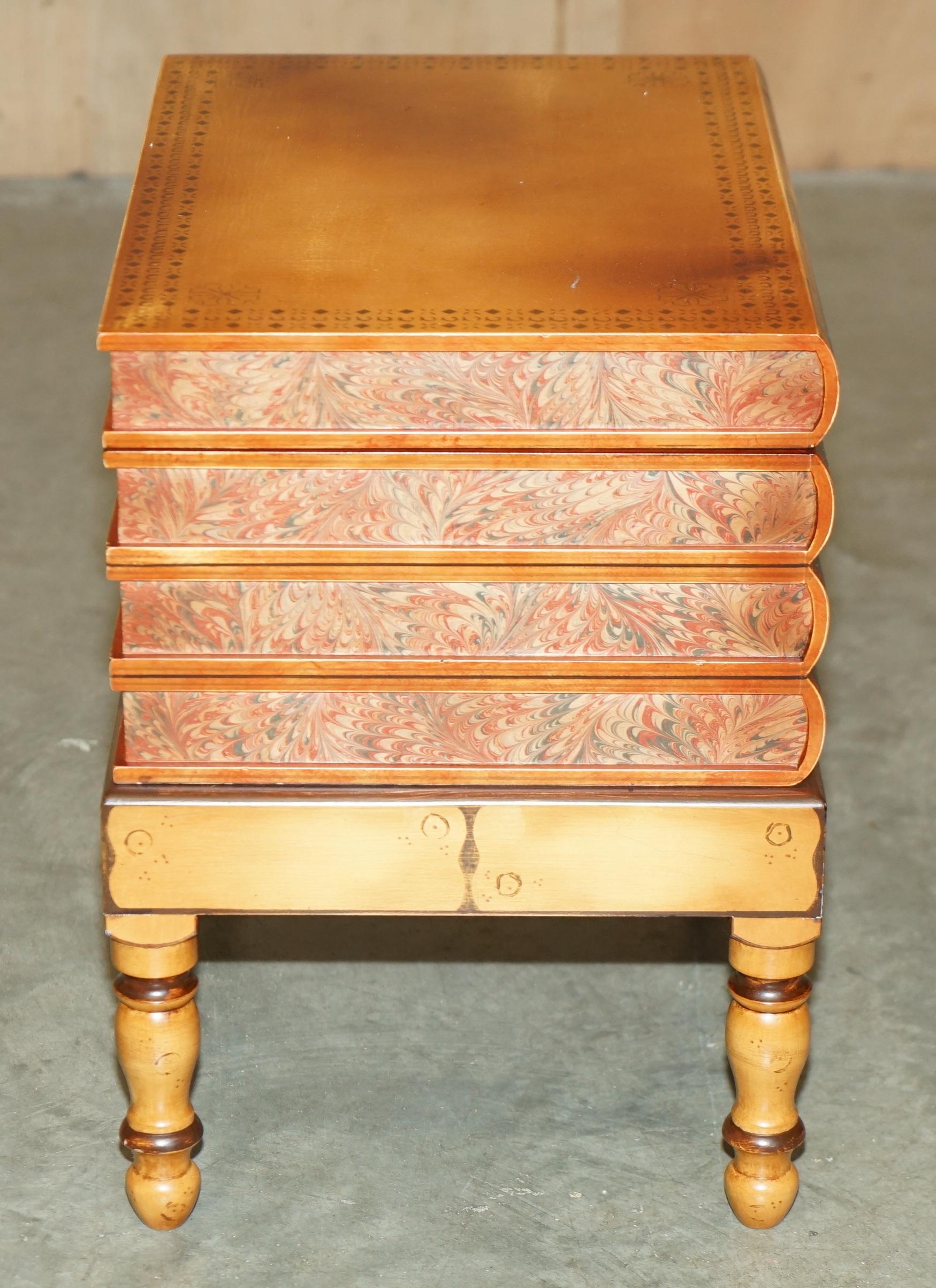 PAIR OF FAUX BOOK TOPPED SiDE END LAMP WINE TABLES WITH HIDDEN INTERNAL STORAGE For Sale 12