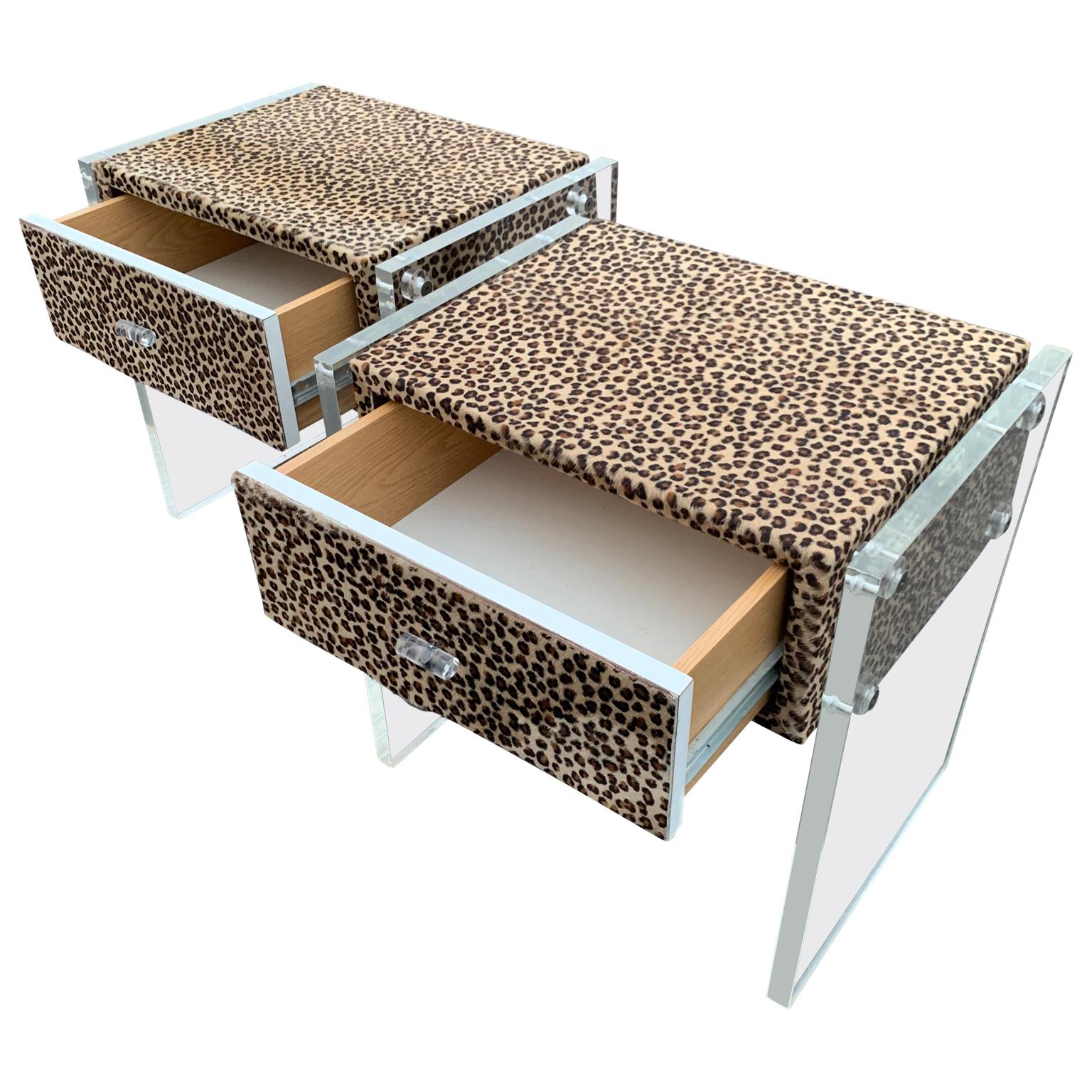 Pair of Faux Cheetah Skin Upholstered Nightstands with Lucite Side Panels 3