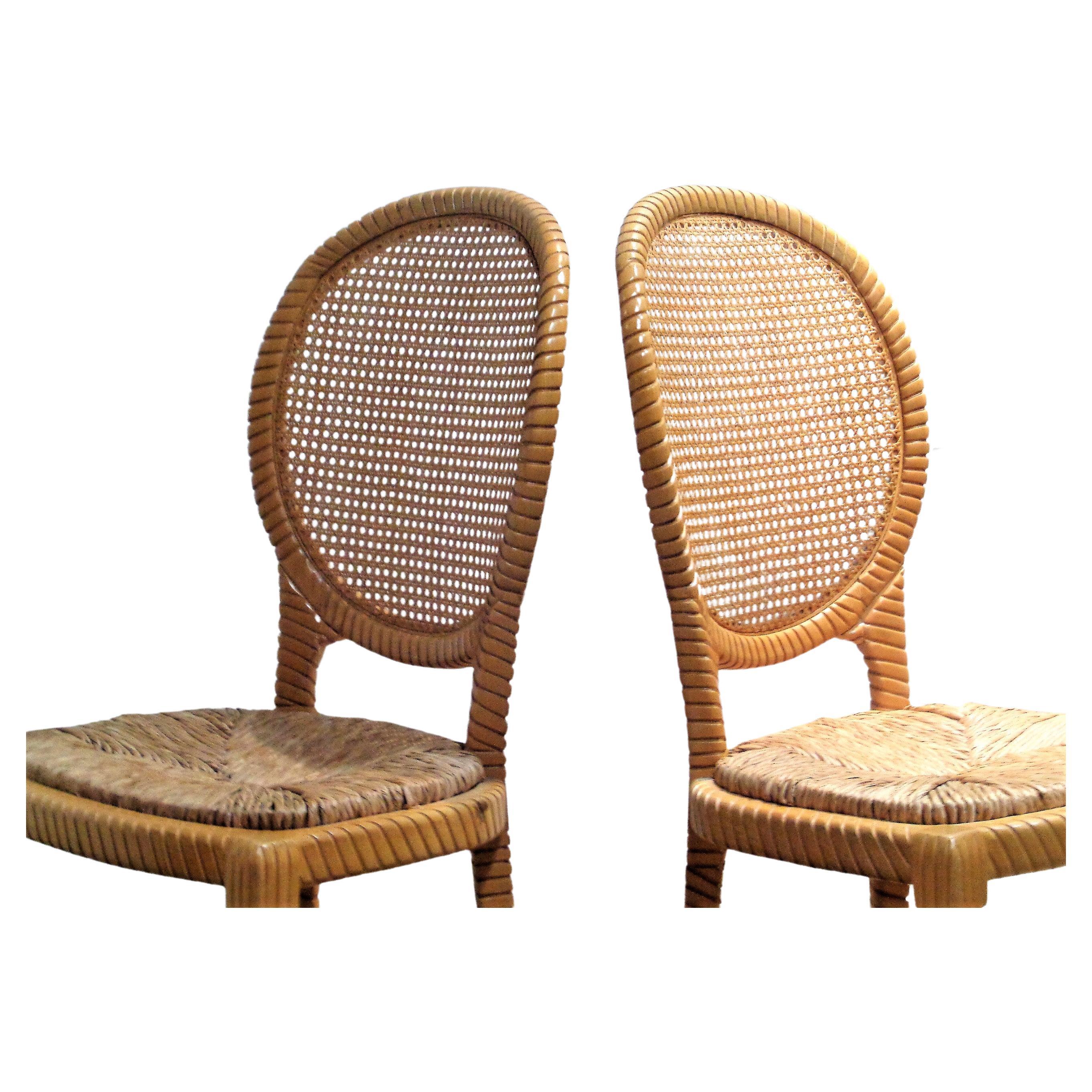 Paar geschnitzte Holzstühle aus Kunstseil im Angebot 2