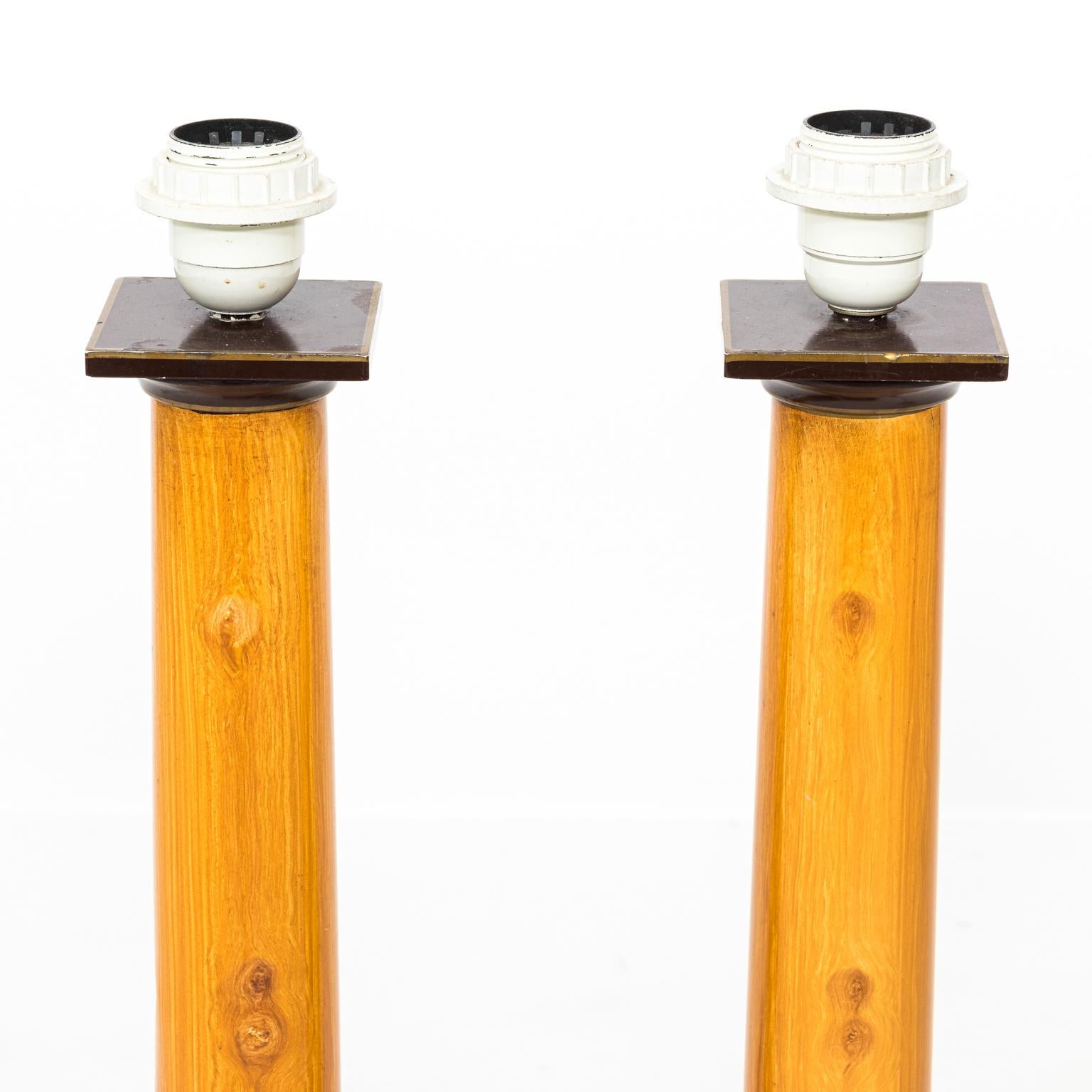 Pair of Faux Wood Column Lamps, circa 1990s In Good Condition In Stamford, CT