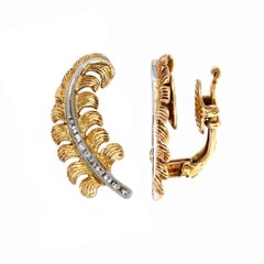 Pair of Feather Motif Yellow Gold Ear-Clips with Diamonds, circa 1930-1940