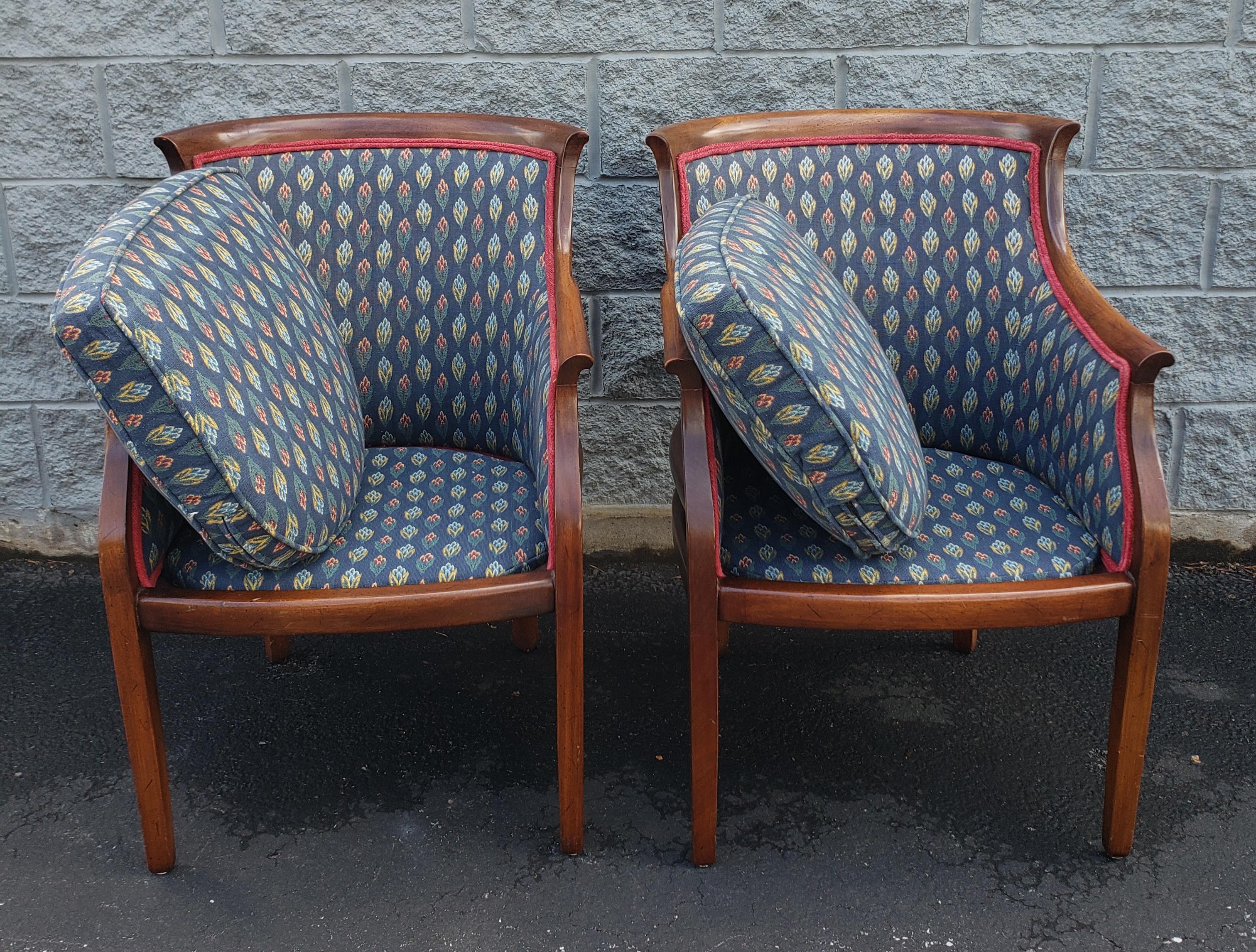 Paar Mahagoni-Sessel mit gepolstertem Sitz und Rückenlehne im Federal Style 5
