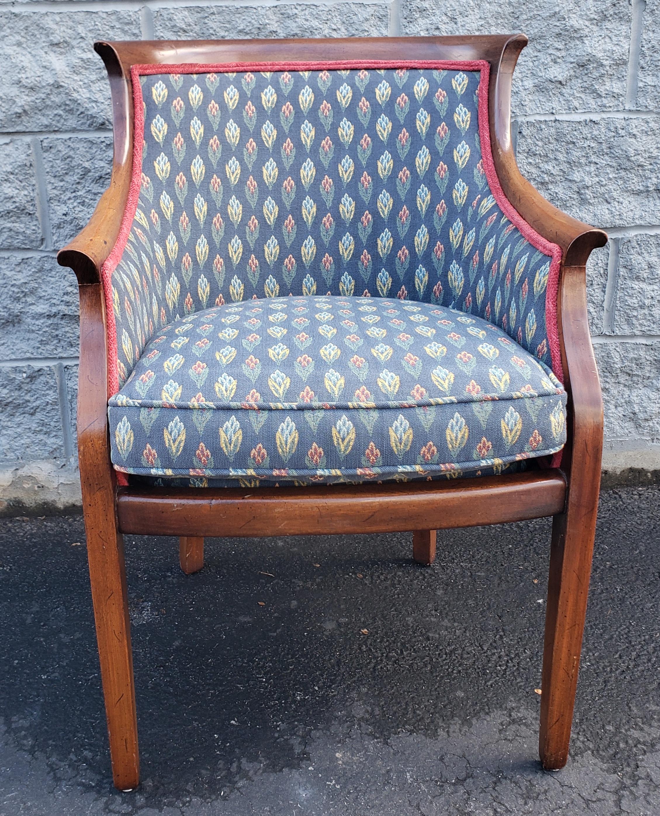 American Pair of Federal Style Mahogany Barrel-Back Upholstered Seat and Back Armchairs