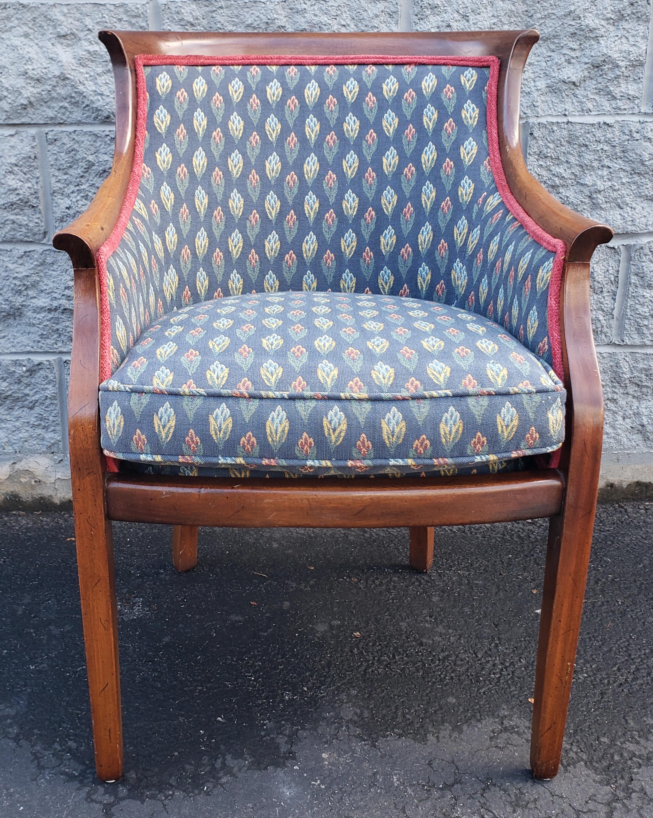 Upholstery Pair of Federal Style Mahogany Barrel-Back Upholstered Seat and Back Armchairs