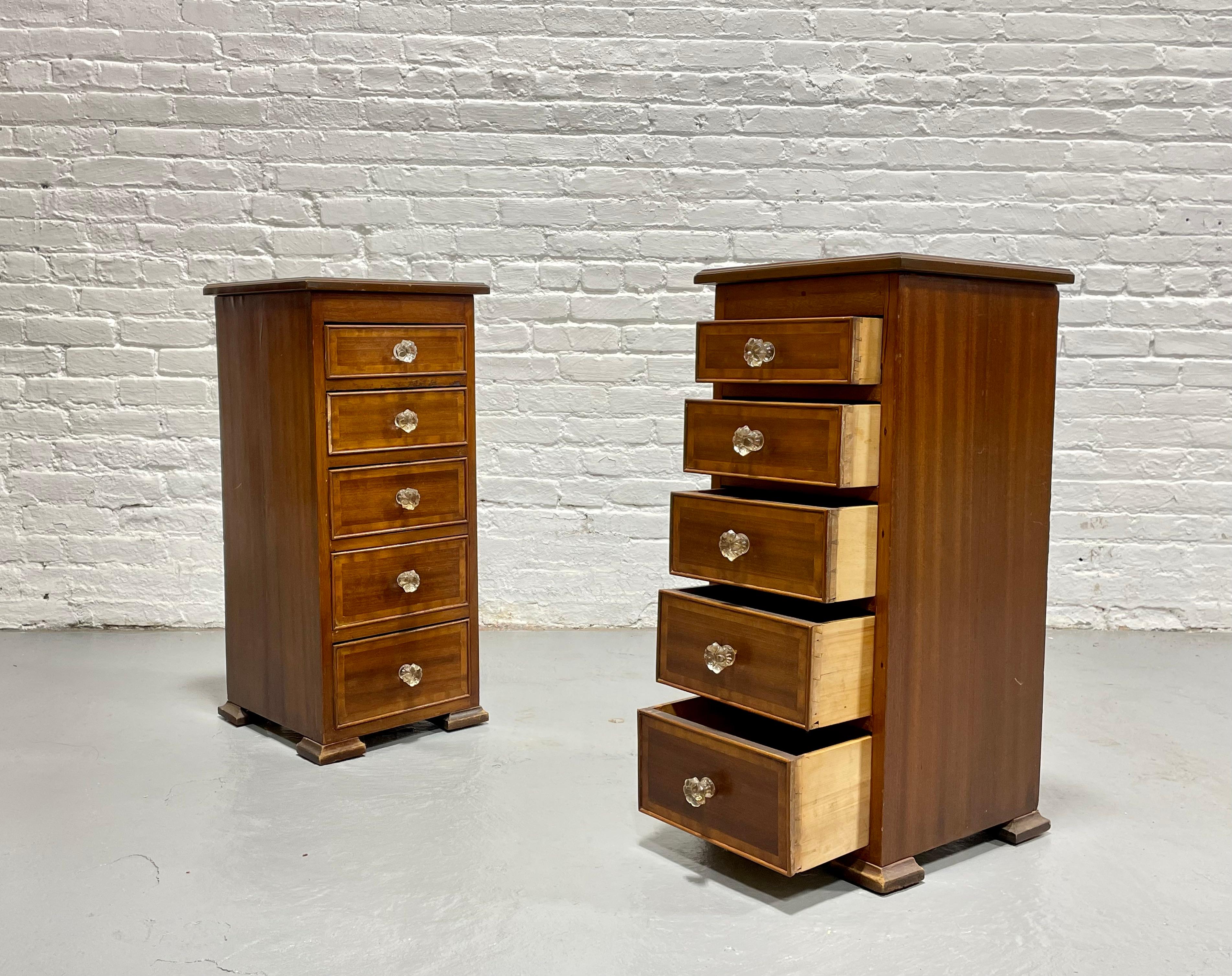 PAIR of Federal Style Mahogany CABINETS, c. early 1900's For Sale 6