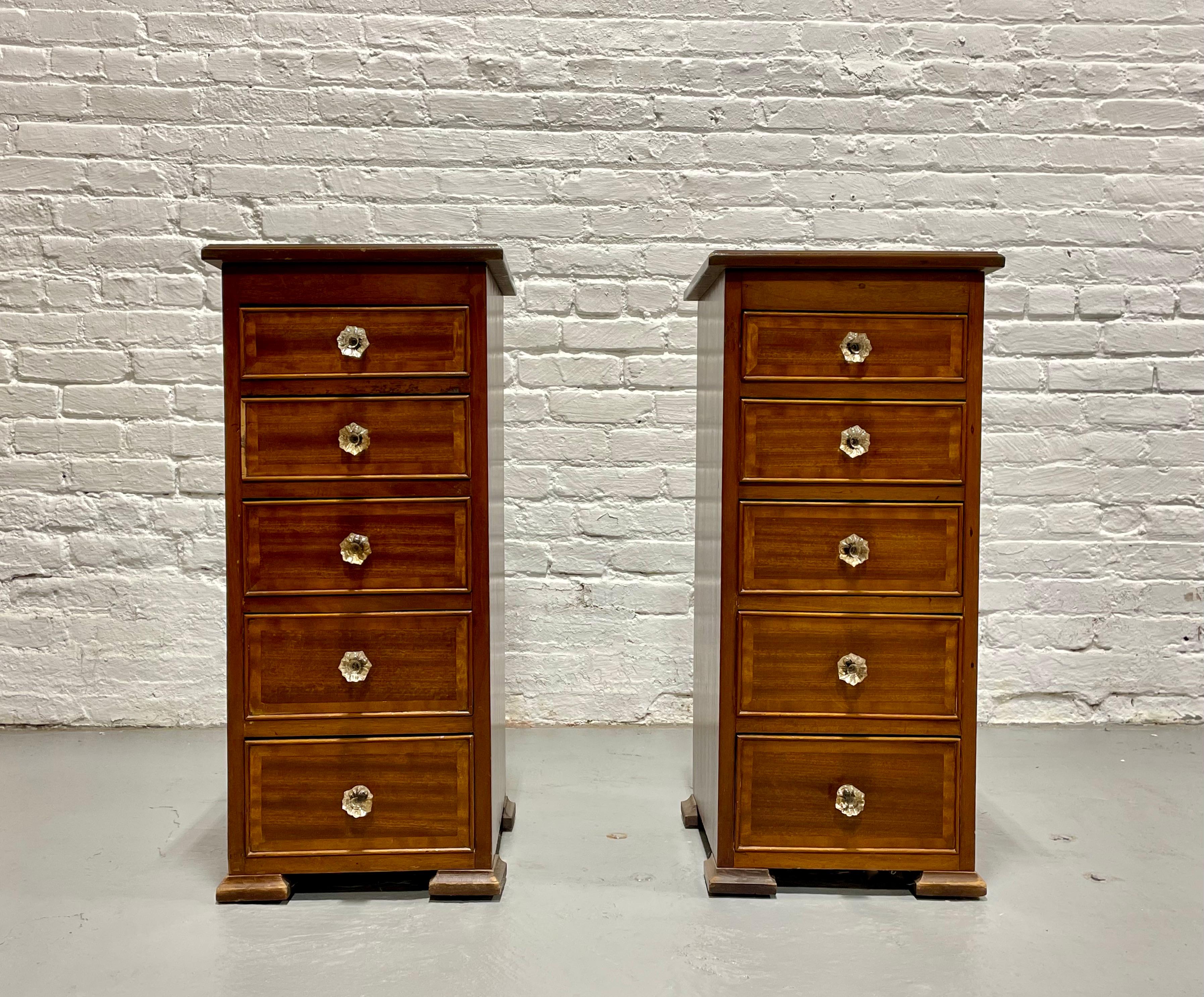 PAIR of Federal Style Mahogany CABINETS, c. early 1900's For Sale 5