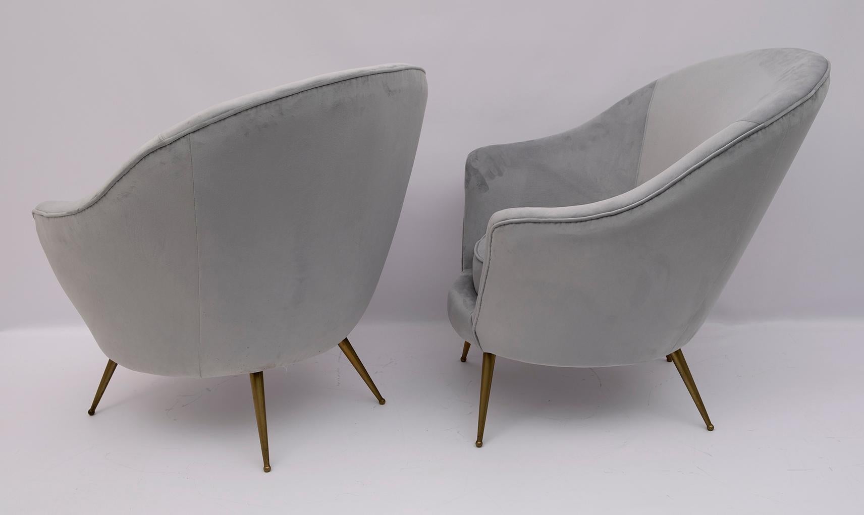 Mid-20th Century Pair of Federico Munari Mid-Century Modern Italian Velvet Armchairs, 1950s For Sale