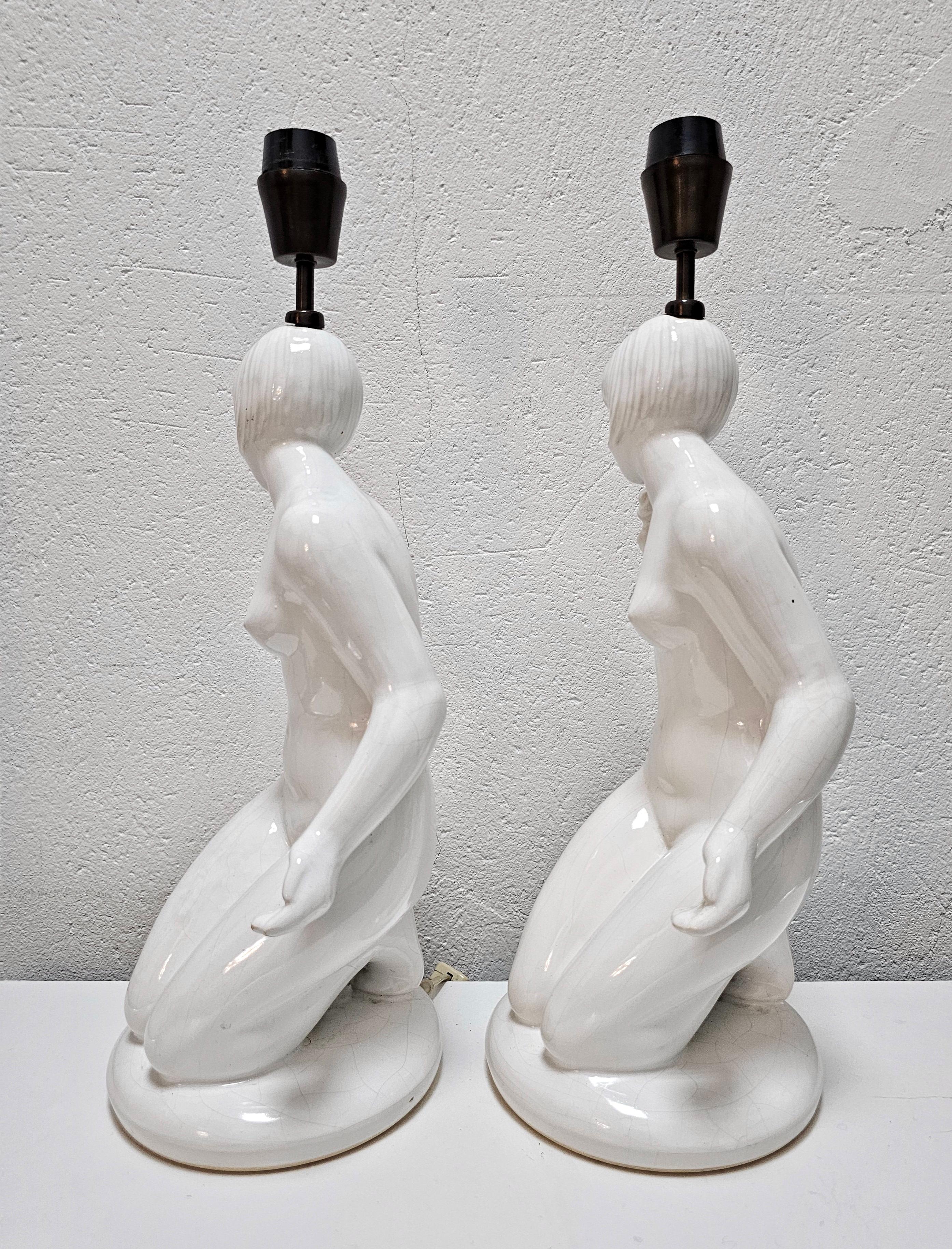 Pair of Female Nude Figure Ceramic Table Lamps, late Art Deco, Poland 1960s In Good Condition For Sale In Beograd, RS