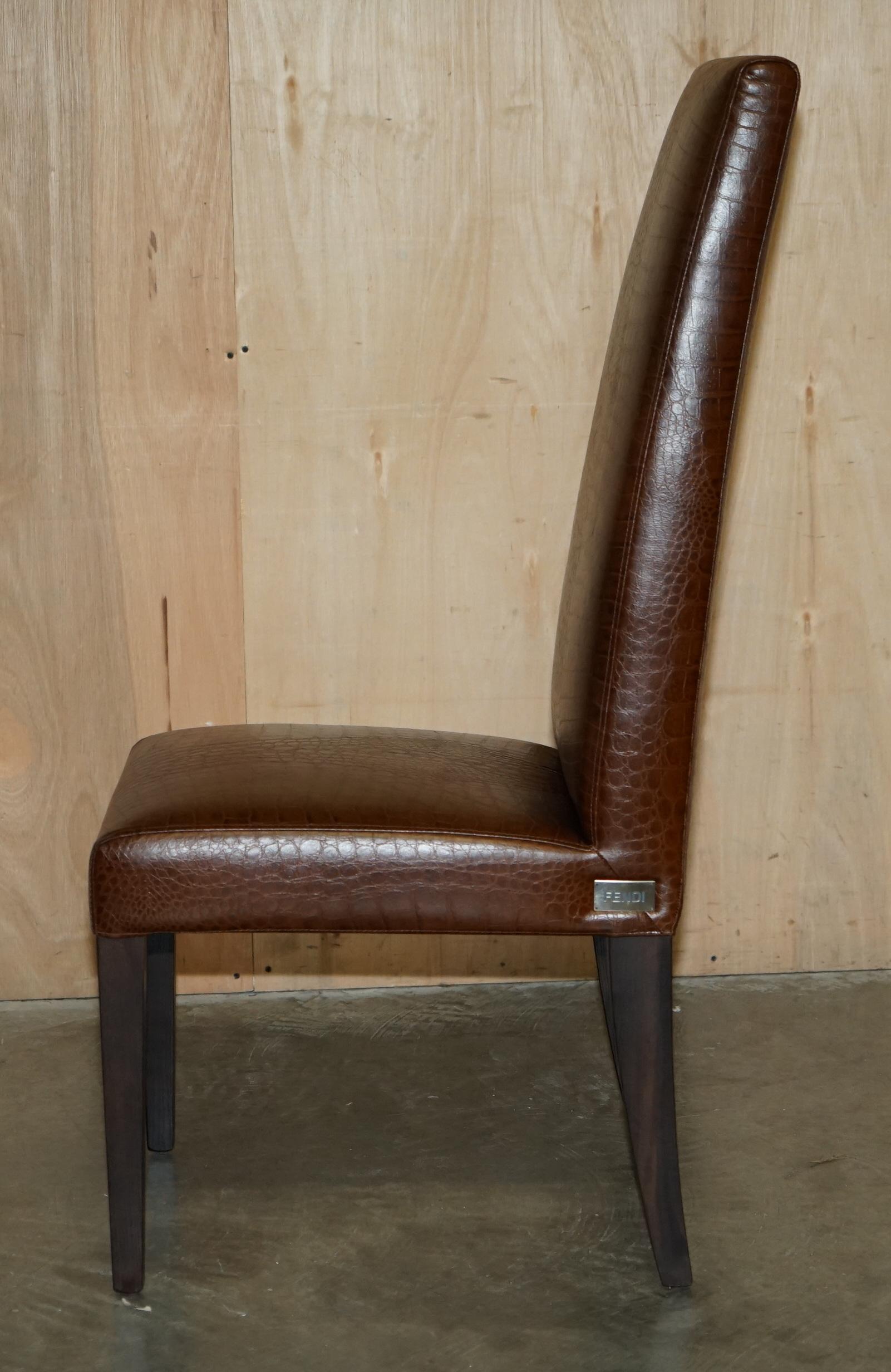Paire de chaises ovales en cuir marronENDI ALLIGATOR CROCODILE PATINA en vente 3