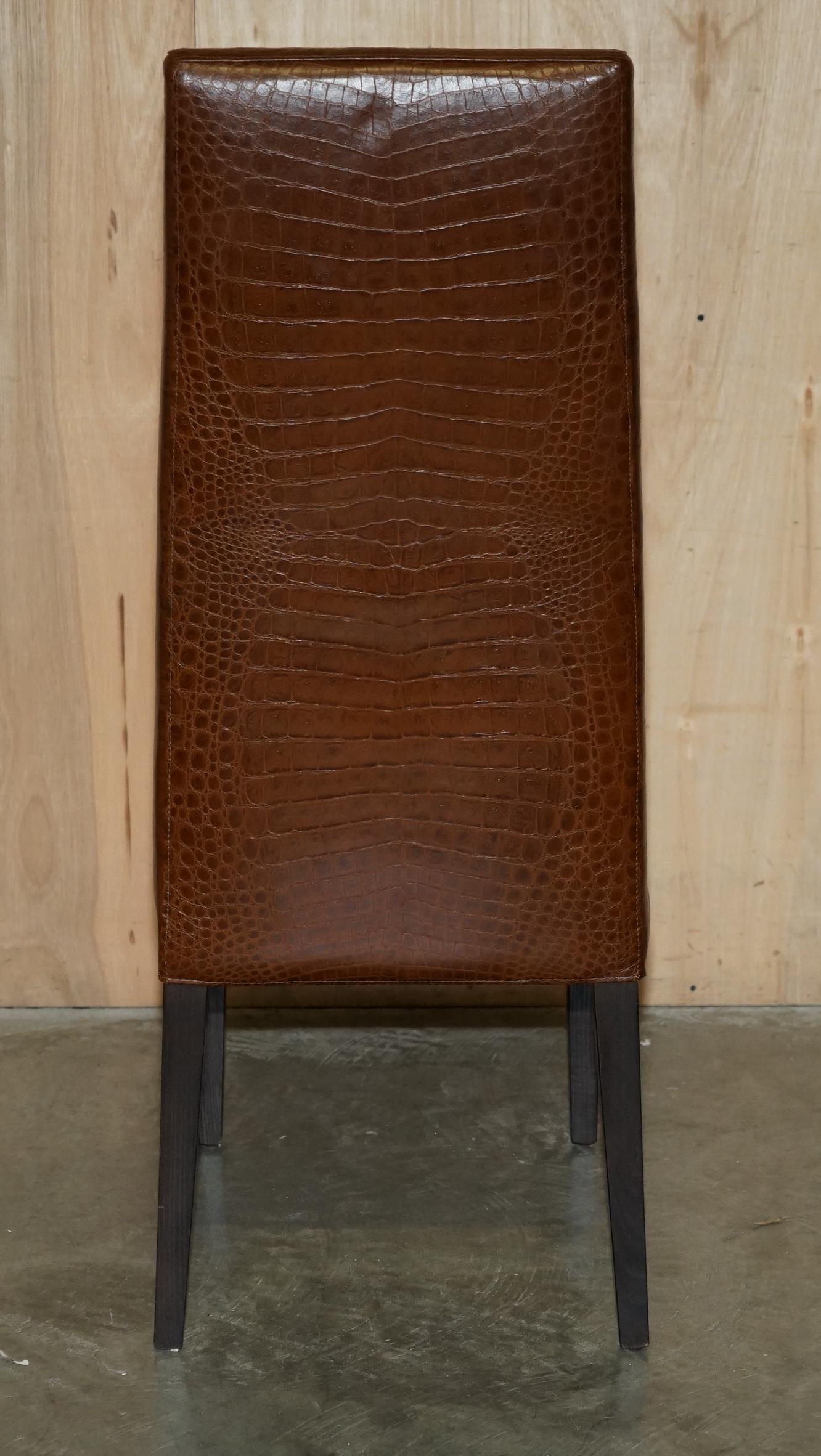 Paire de chaises ovales en cuir marronENDI ALLIGATOR CROCODILE PATINA en vente 4