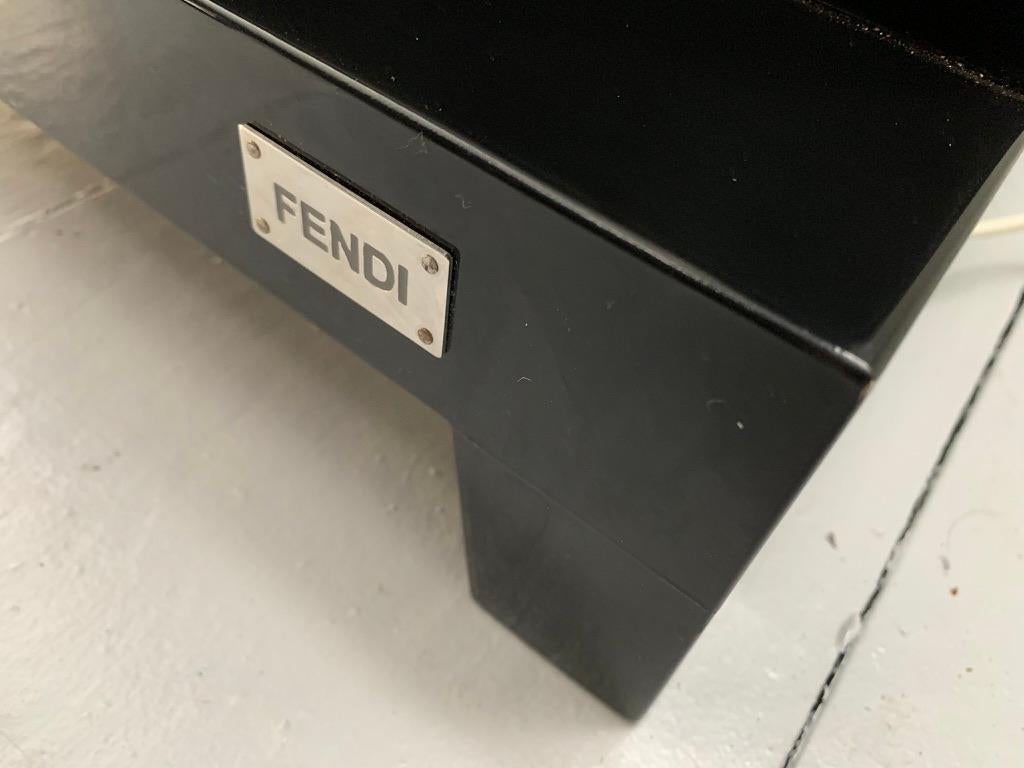 Coppia di armadietti da bar Fendi Casa - in nero lucido e cromo in vendita 1