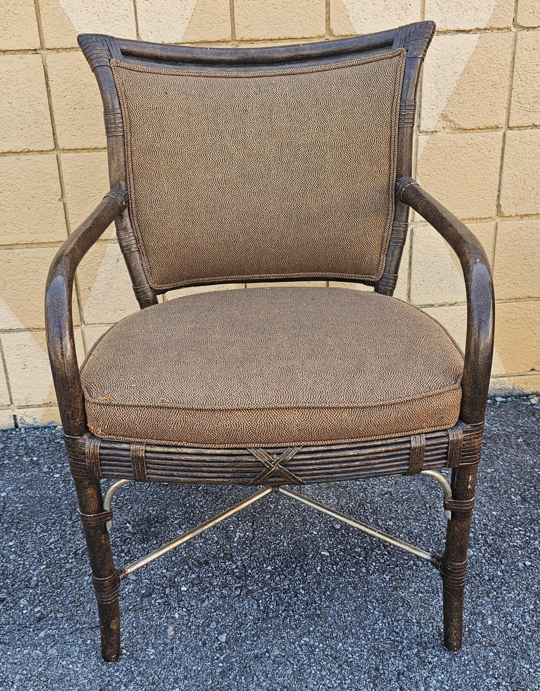 Ein Paar Ferguson Copeland Brighton-Sessel mit Schildpatt- und Blattsilberpolsterung (amerikanisch) im Angebot