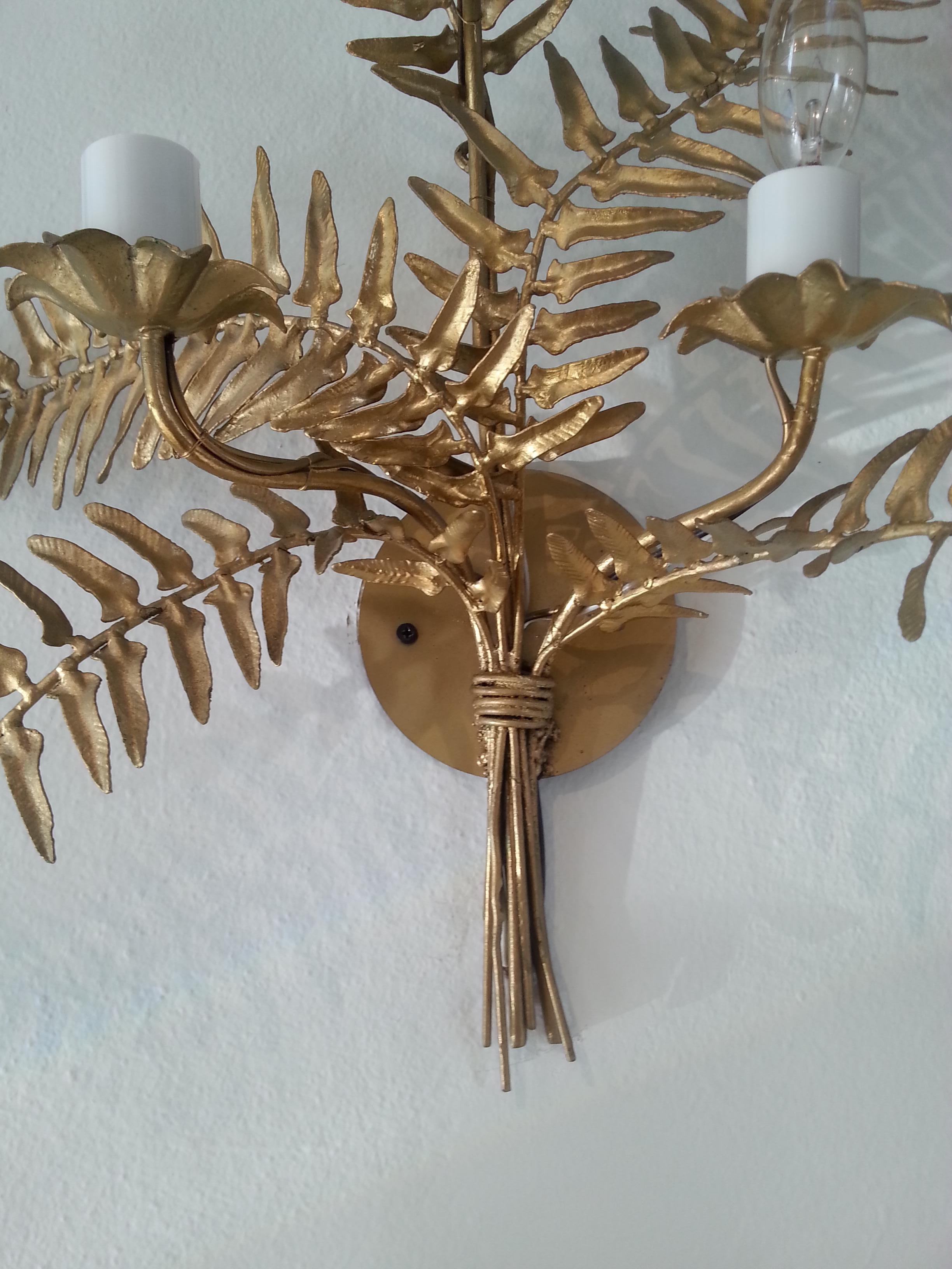 Pair of Fern Form Wall Sconces 8