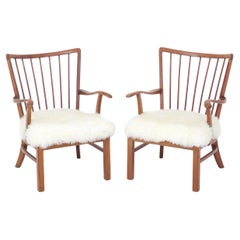 Used Pair of FH 1628 Armchairs by Fritz Hansen